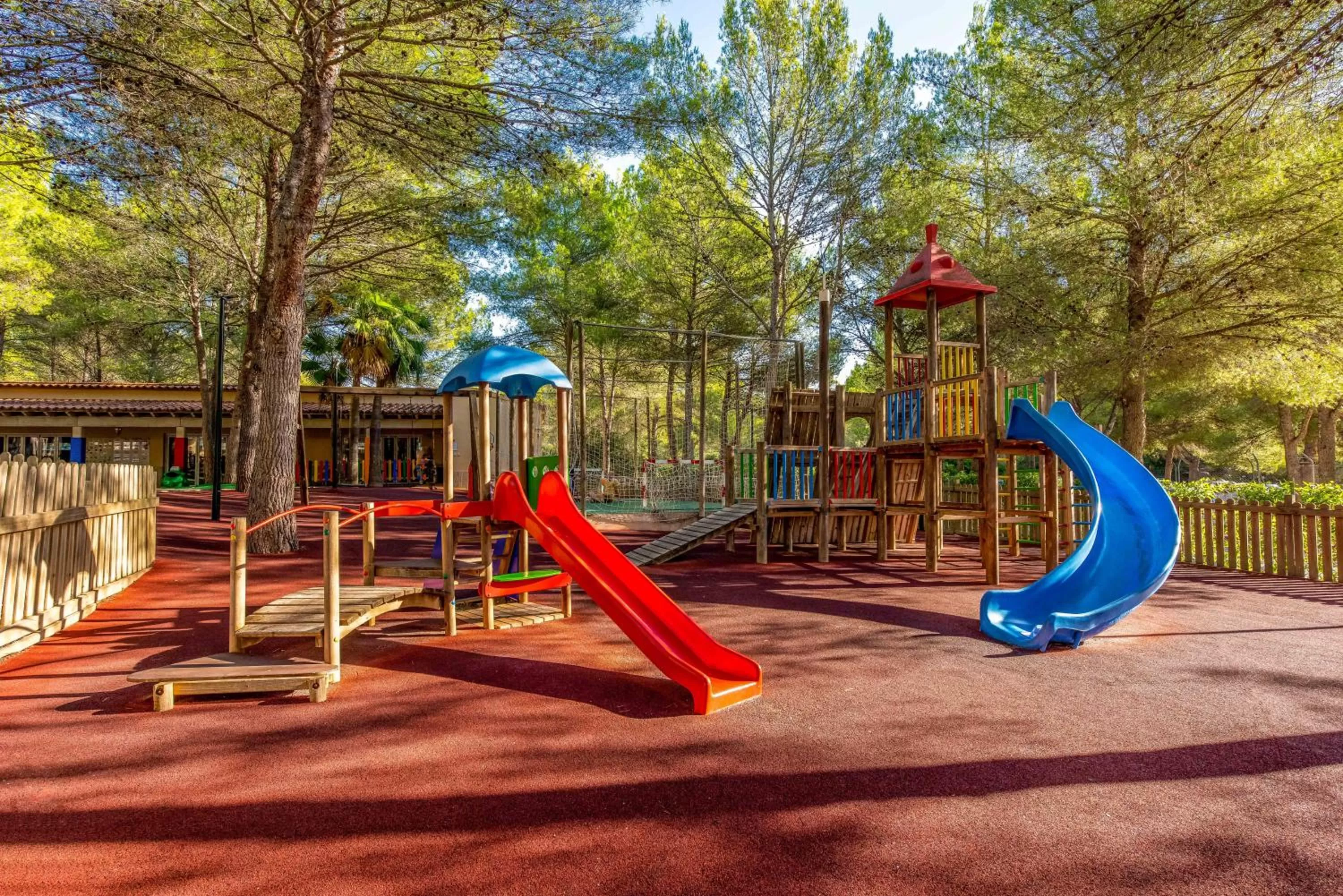 Children play ground, Children's Play Area in Valentin Park Club