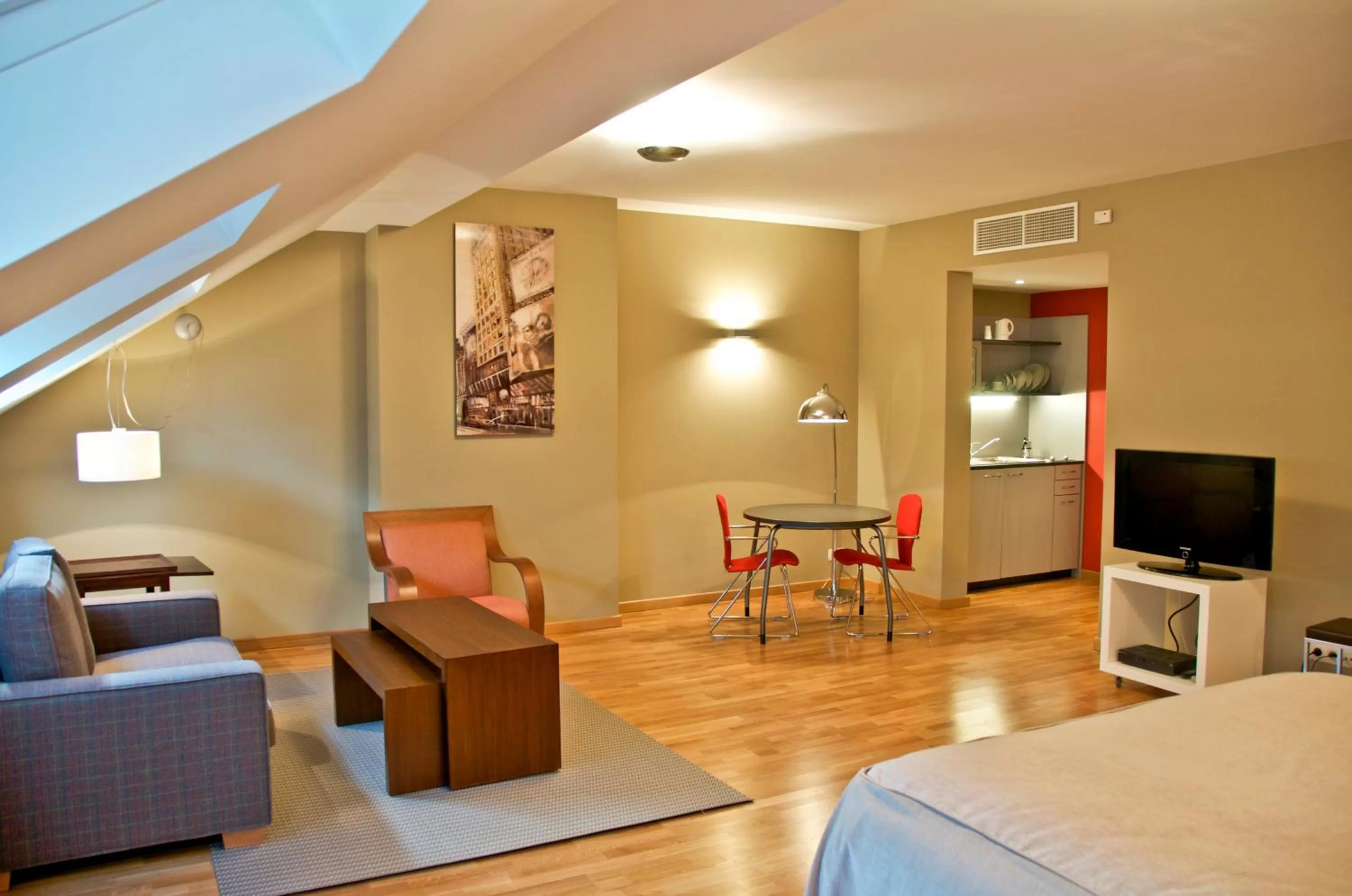 TV and multimedia in MAS Aparthotel EU