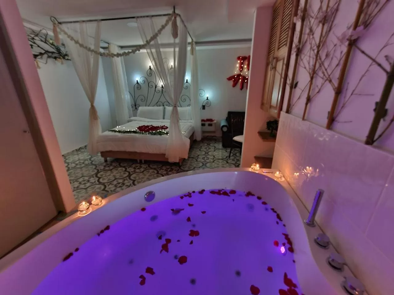 Bed in Hotel Bahia Del Faro