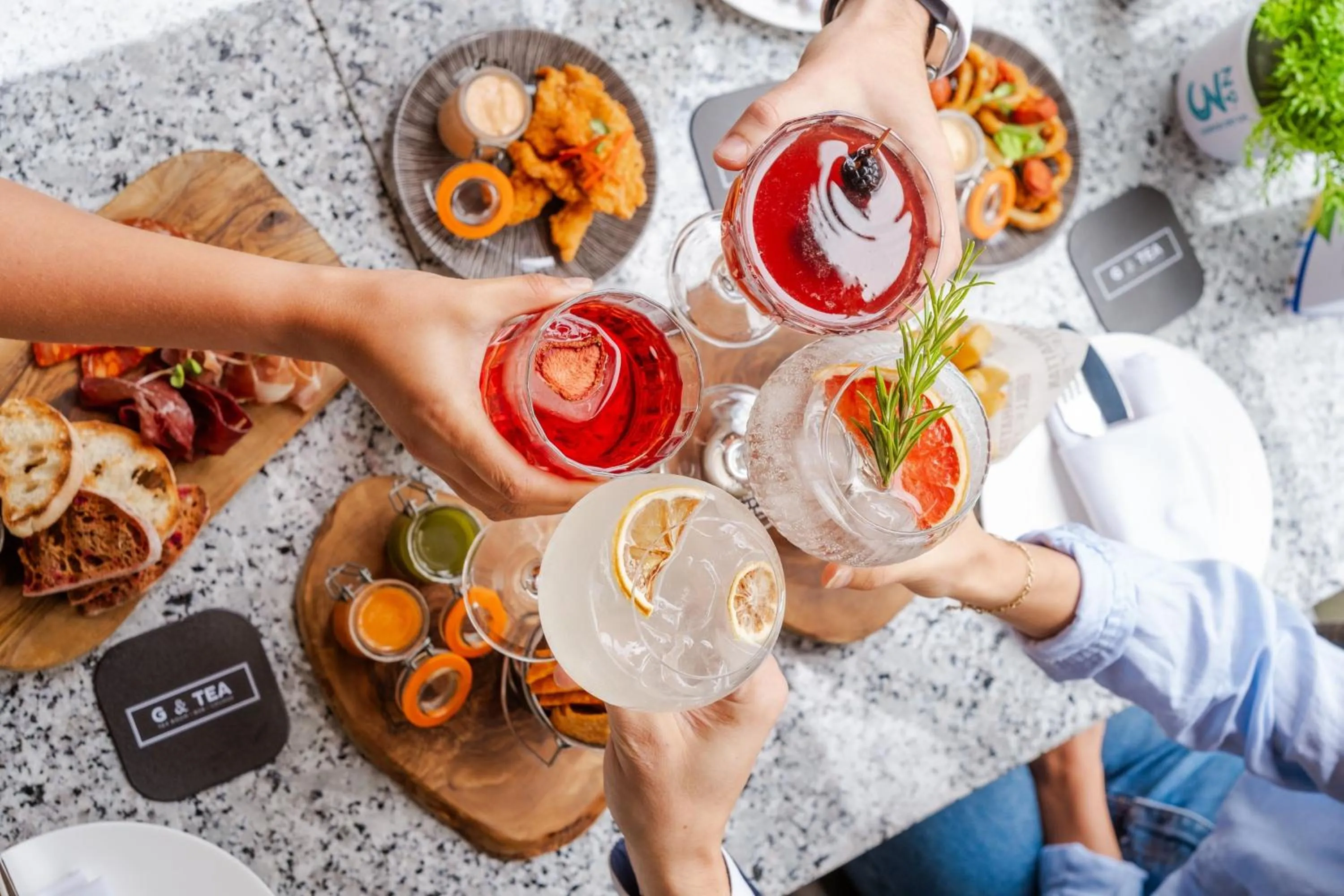 Restaurant/places to eat in Marriott Executive Apartments London, Canary Wharf