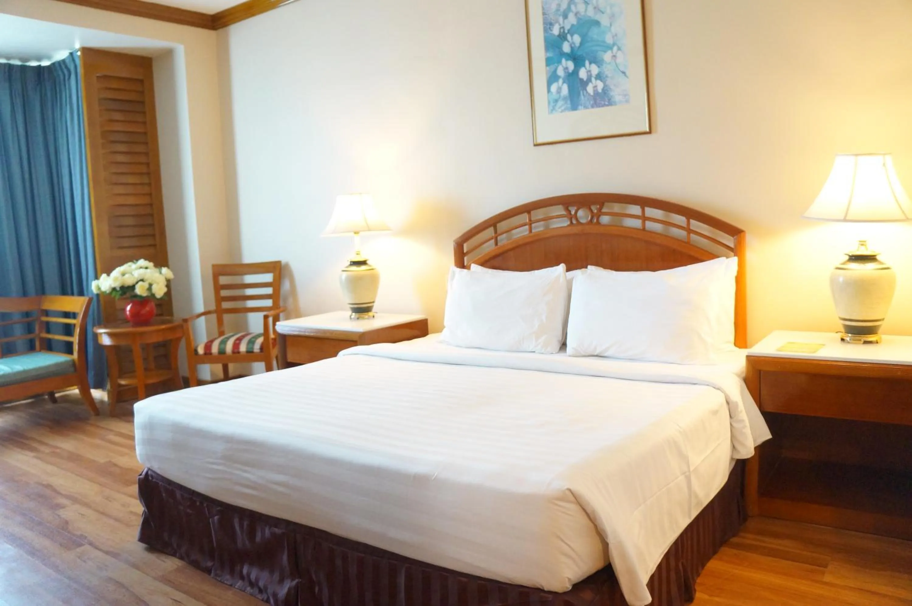 Bed in Sabah Oriental Hotel