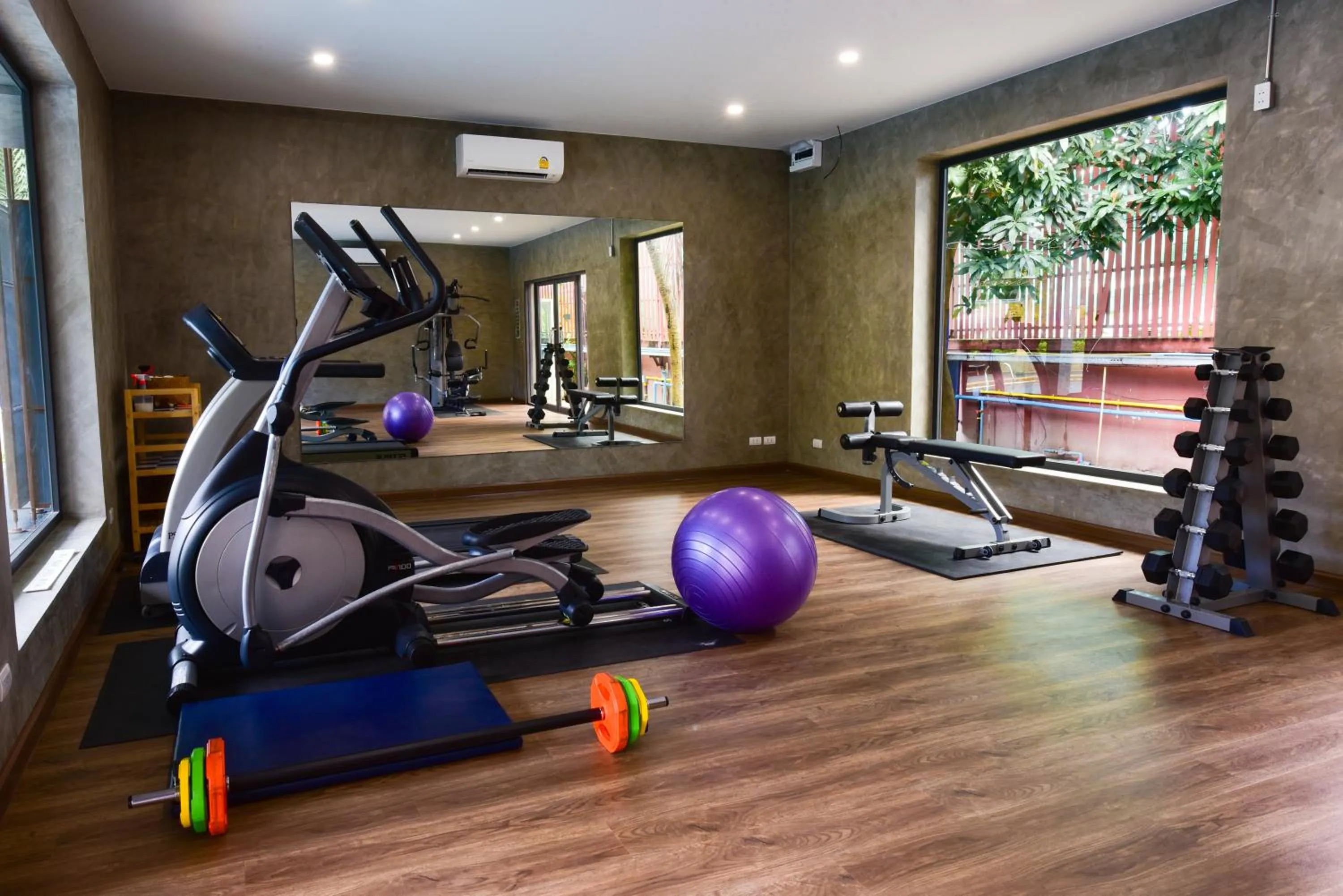 Fitness centre/facilities in R-Mar Resort and Spa Patong, Phuket
