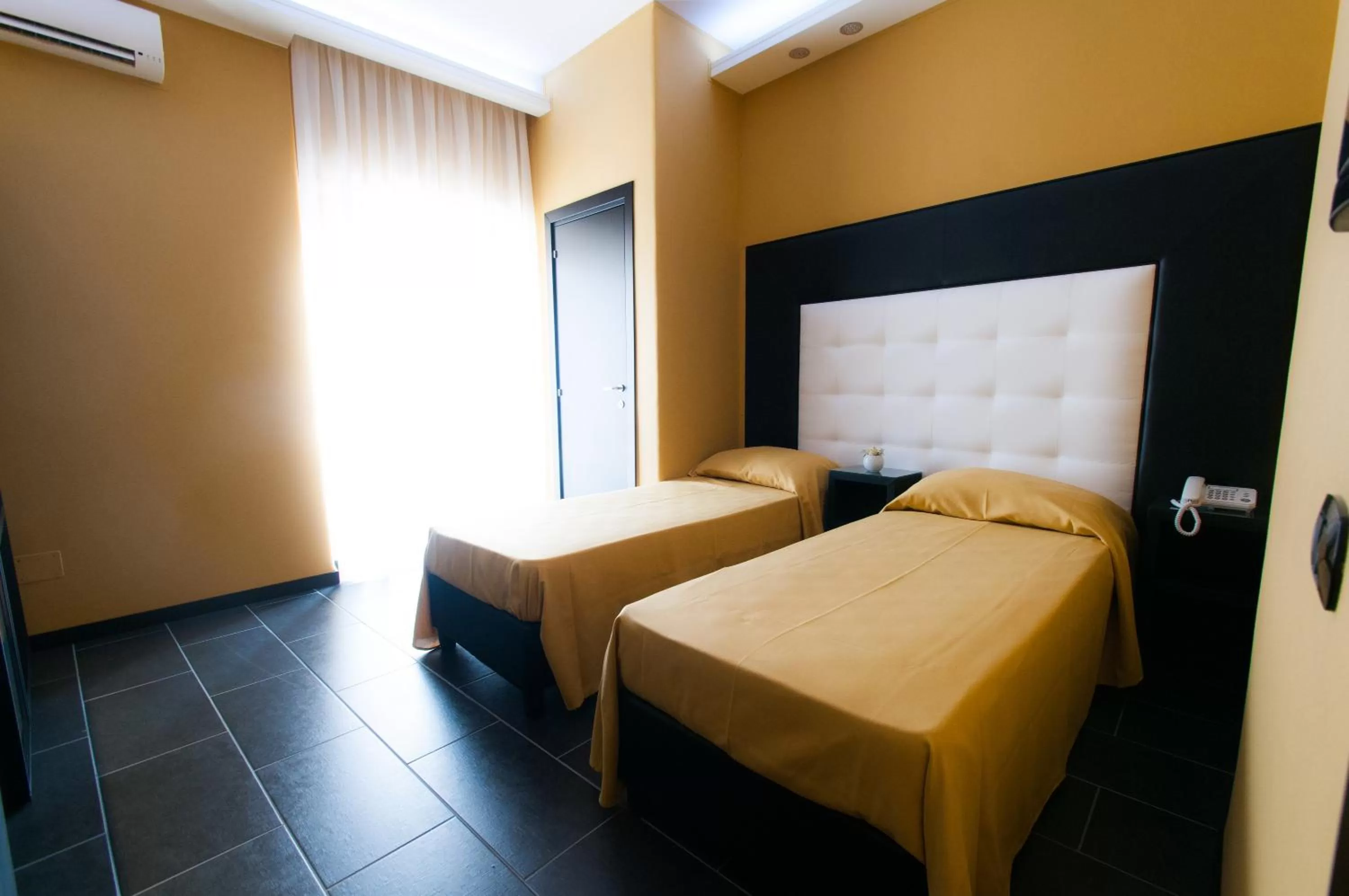 Bedroom, Bed in Fly Boutique Hotel