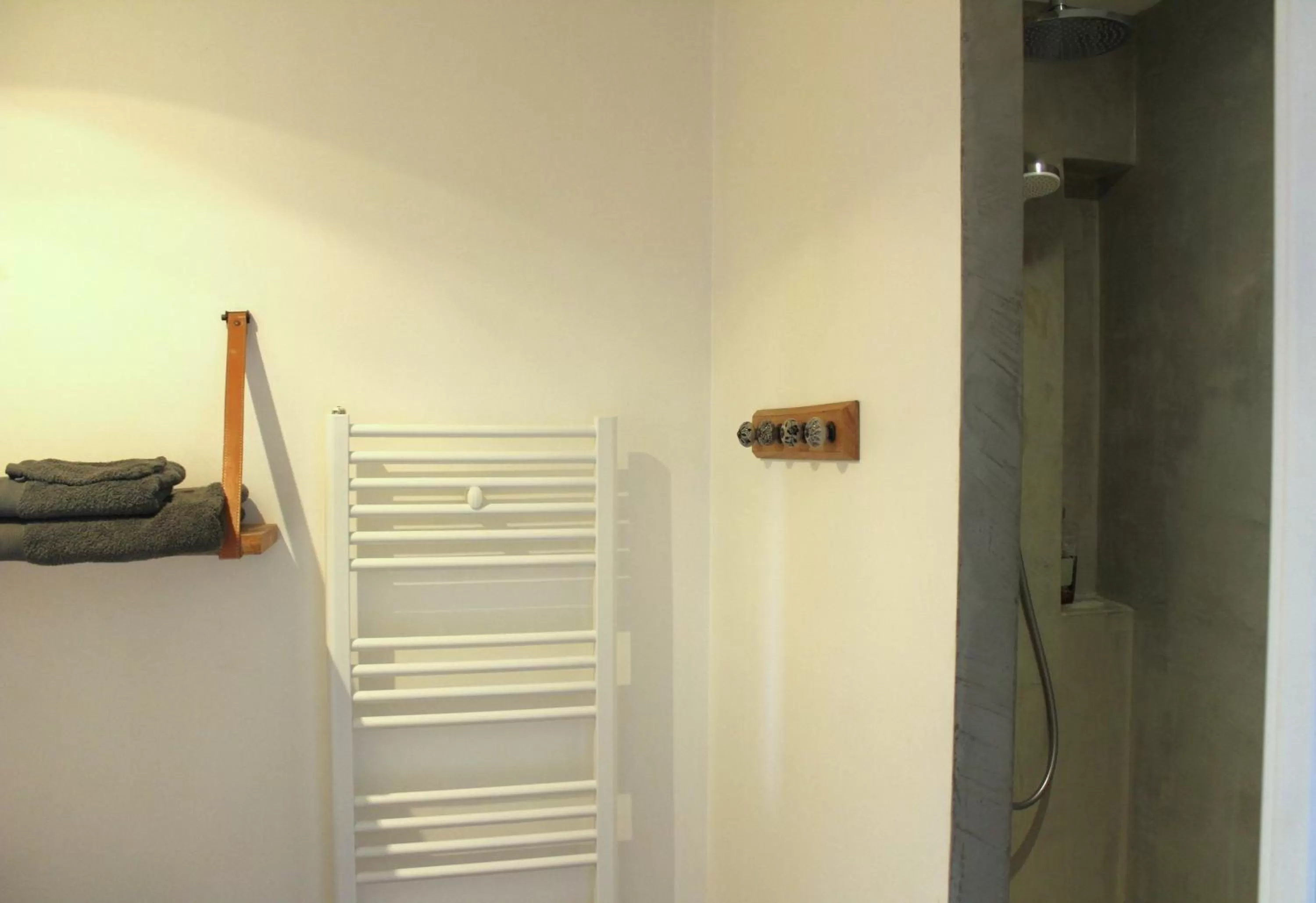 Shower in La Grande Maison