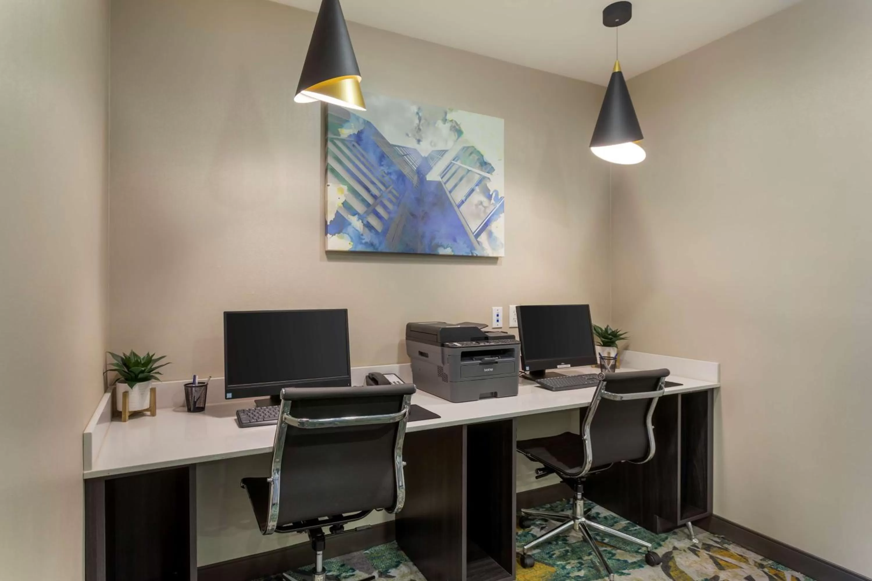 On-site shops in Best Western Plus Executive Residency Nashville Antioch