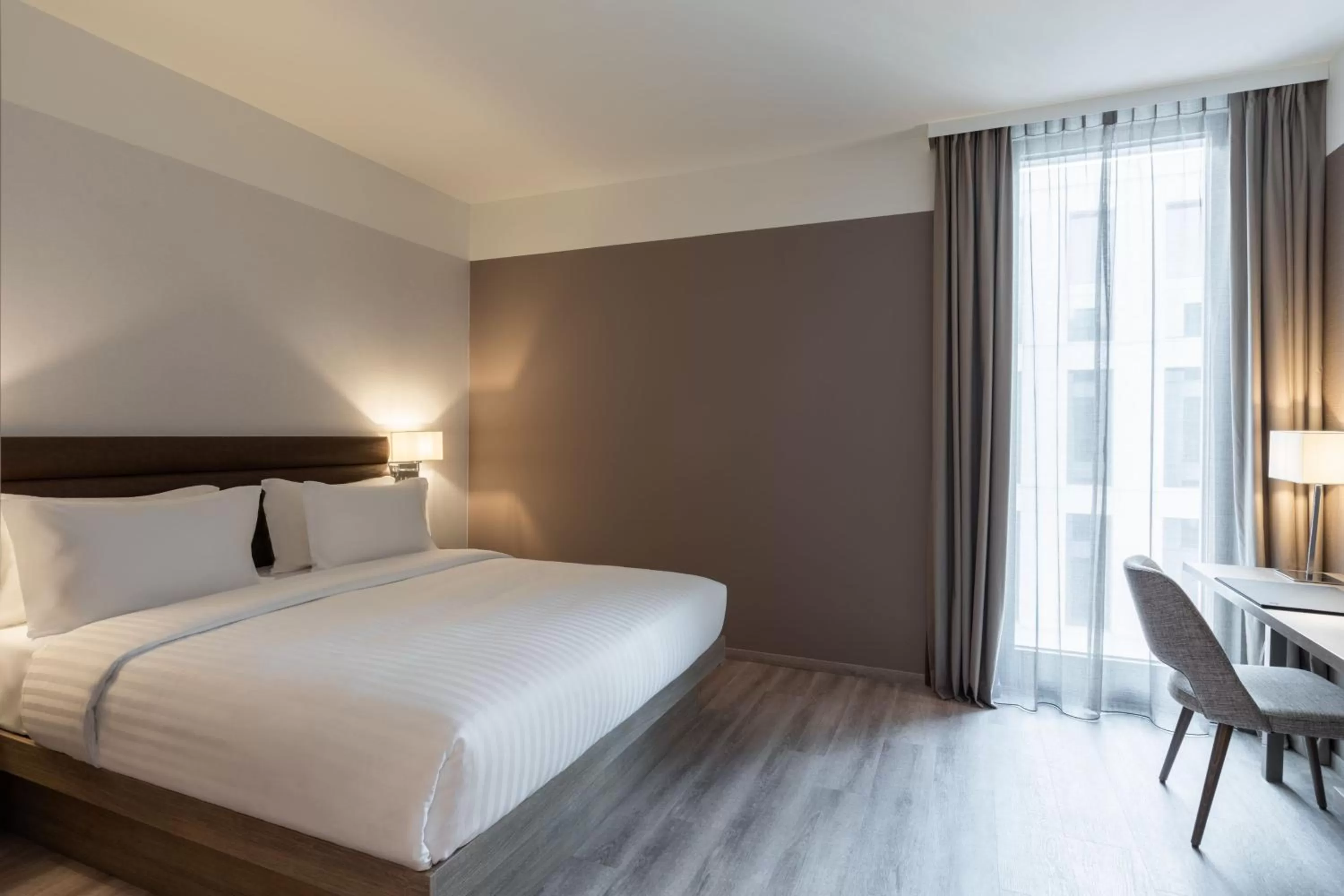 Photo of the whole room, Bed in AC Hotel by Marriott Wuerzburg