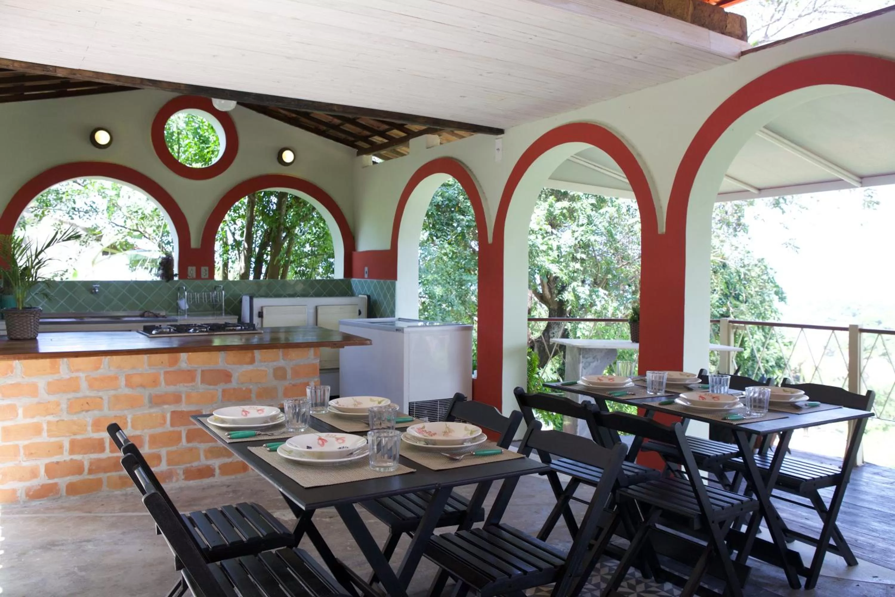 Restaurant/places to eat in Pousada Irradiante