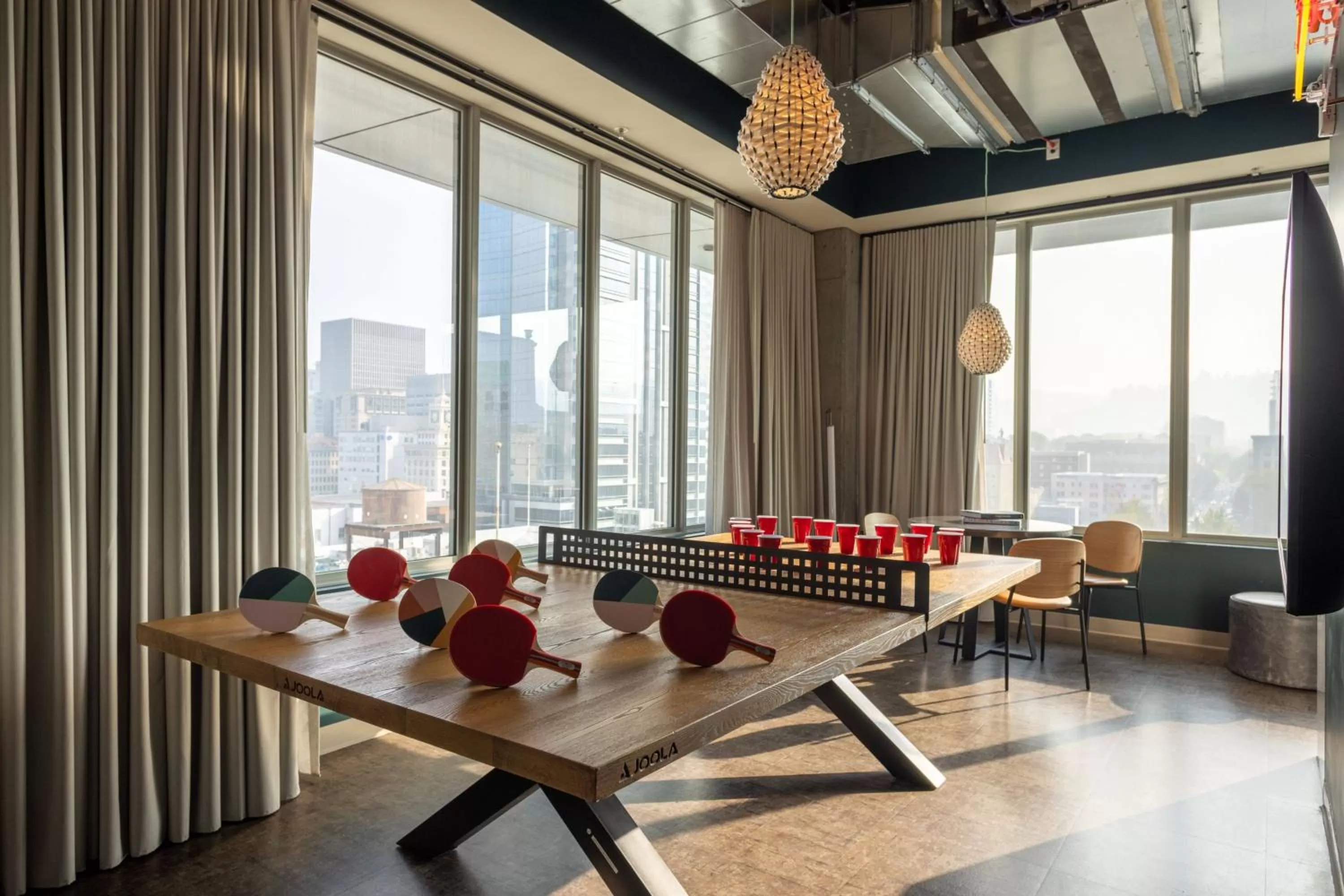 Bedroom in Moxy Portland Downtown