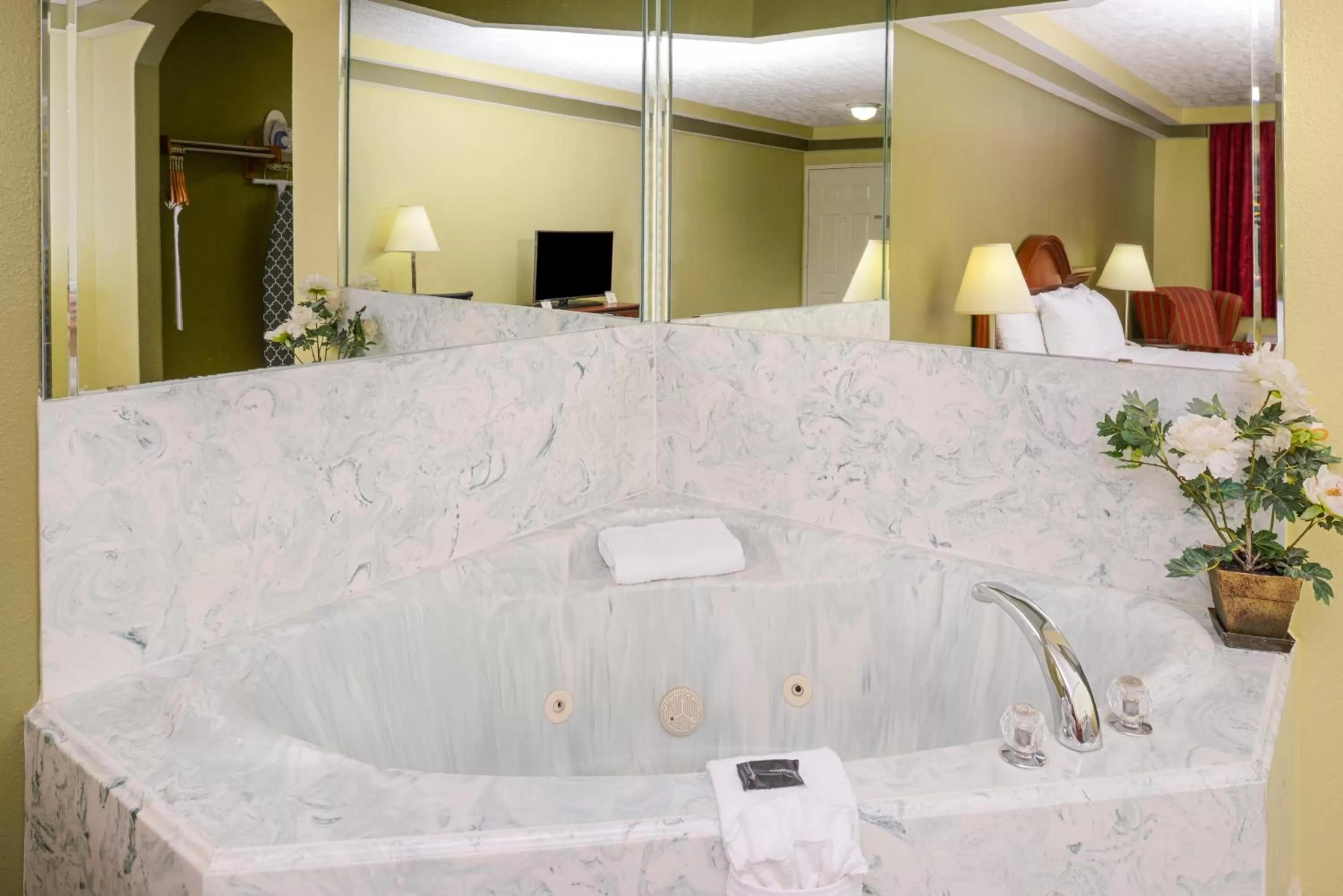 Americas Best Value Inn & Suites Waller/Prairie View