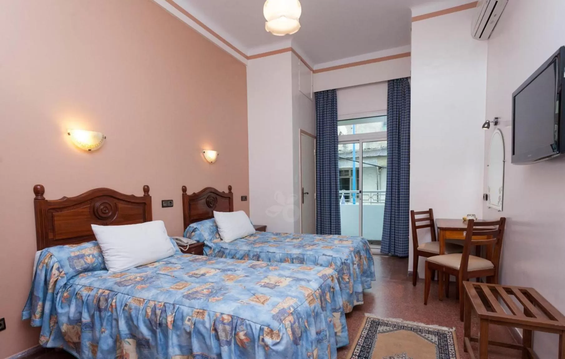 Bed in Hôtel Astrid