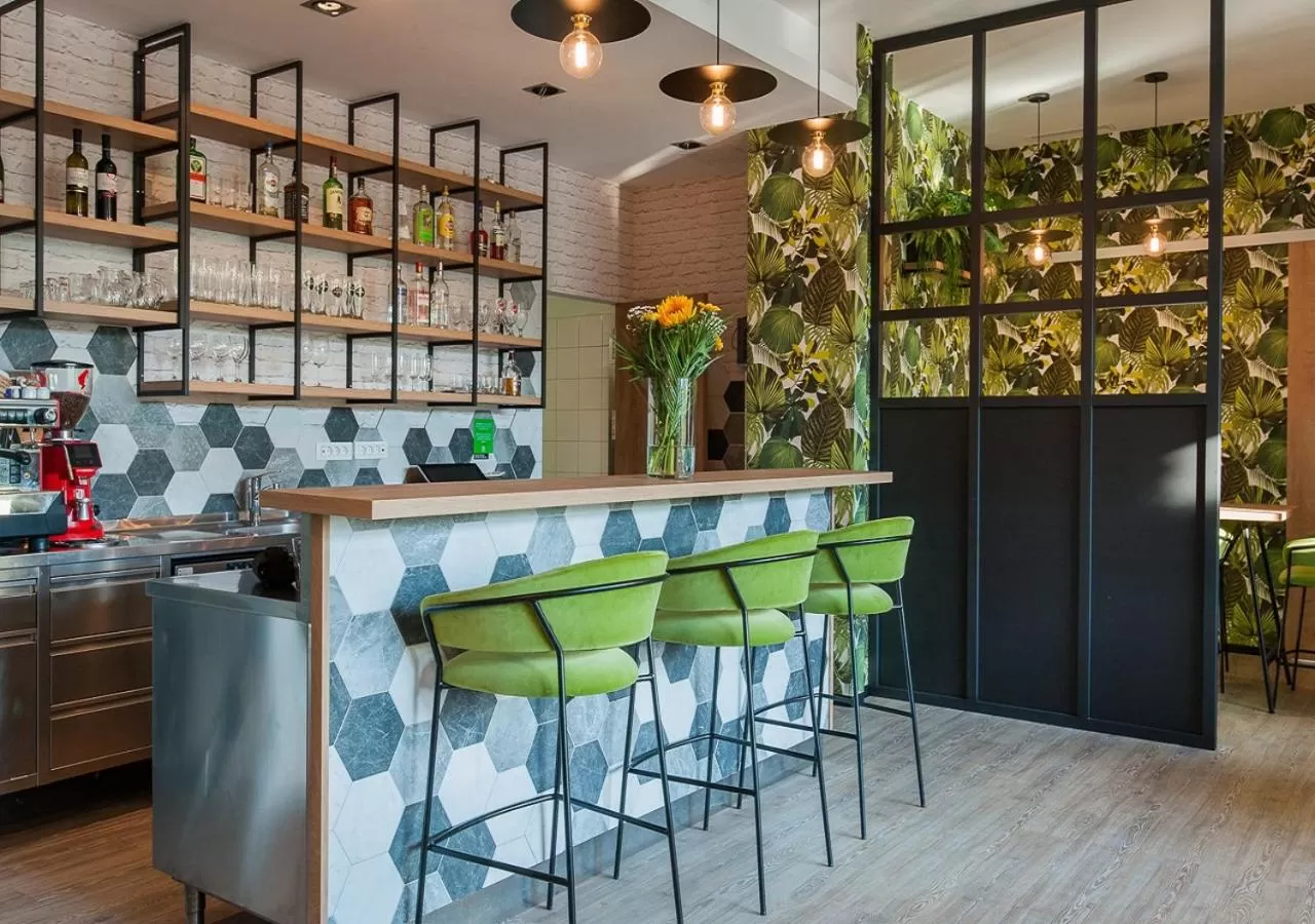 Lounge or bar in Urban Ring Hotel