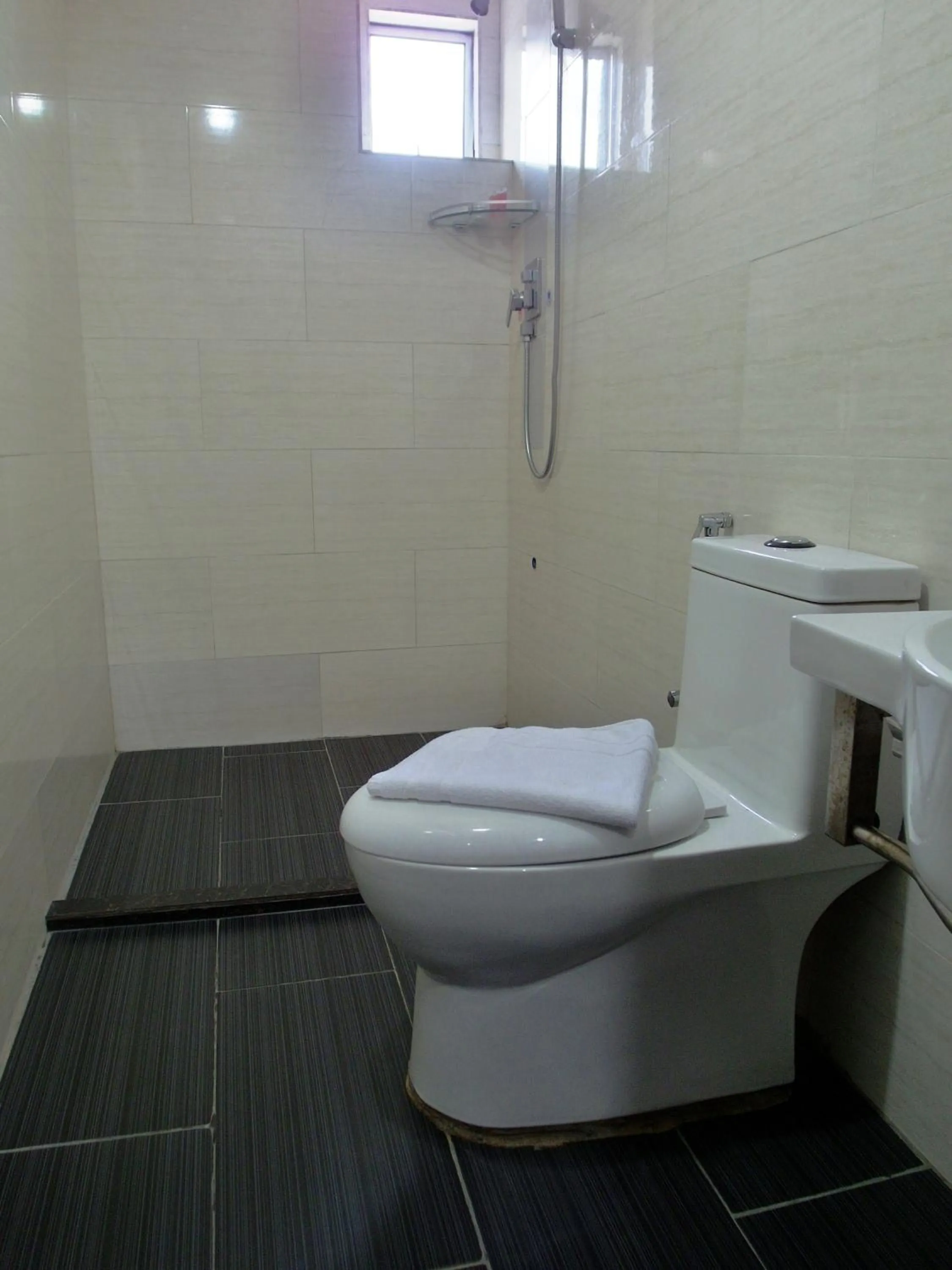 Bathroom in Classic Kinabalu Hotel