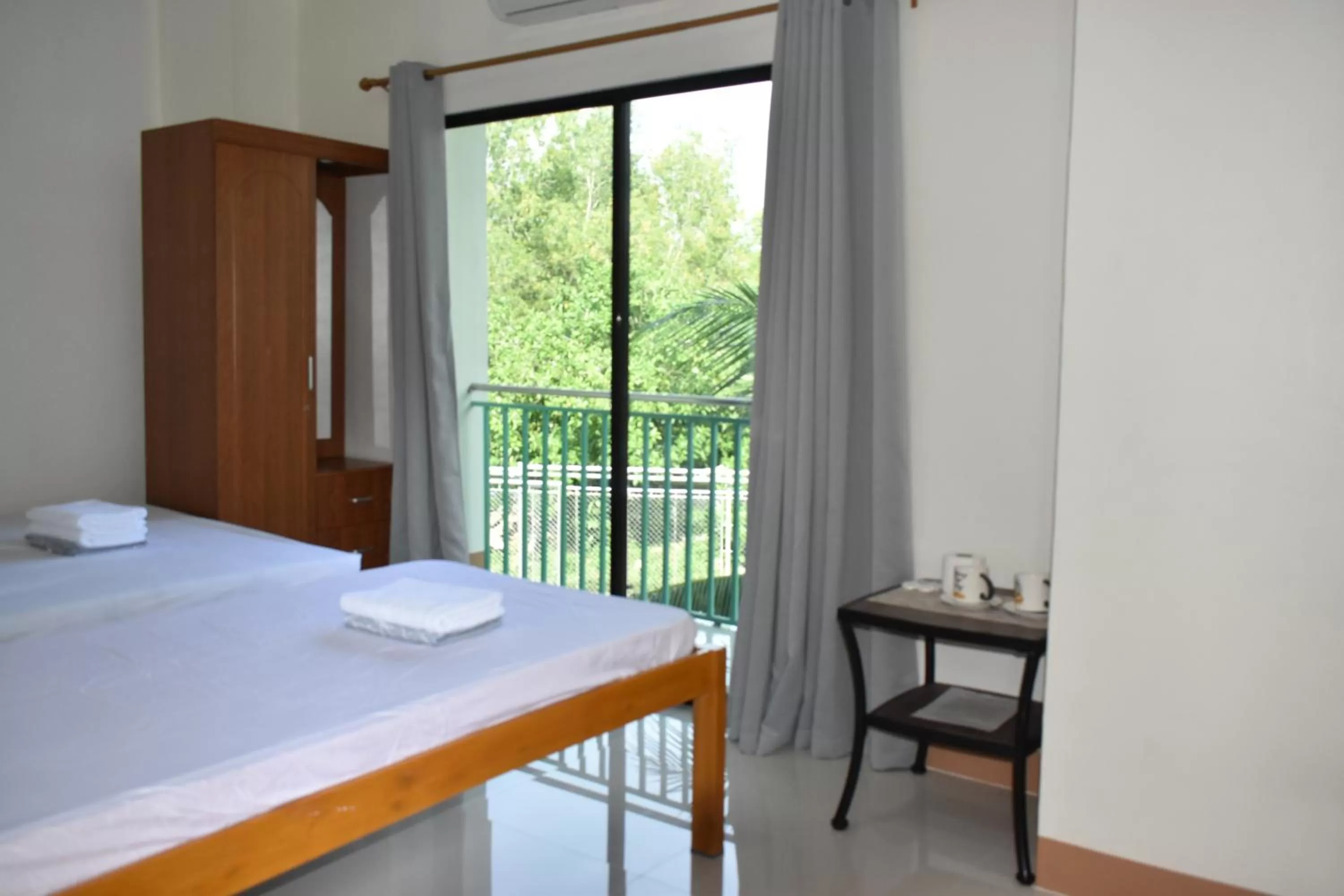 Charlina Inn Panglao