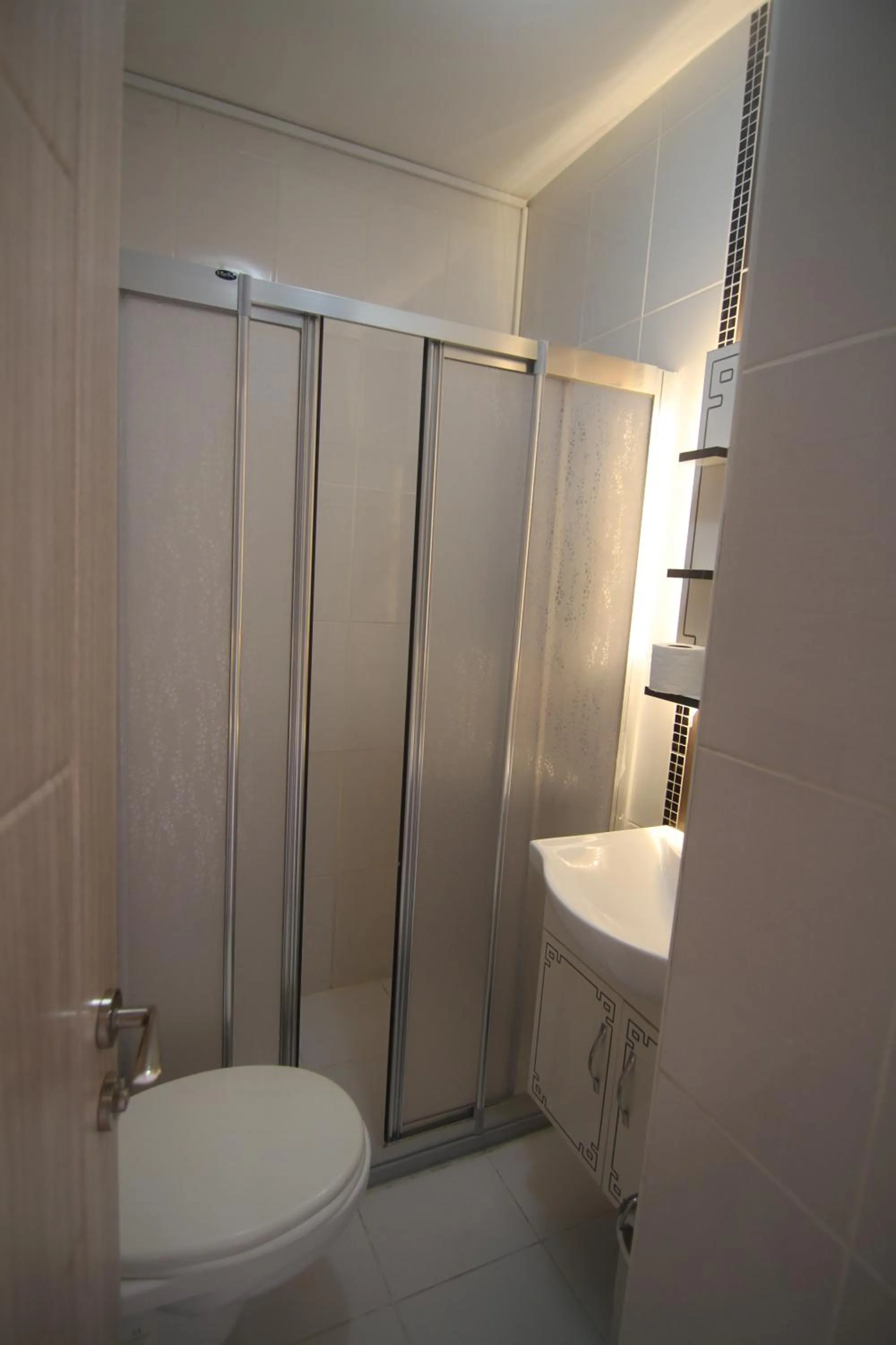 Shower in Grand Liza Hotel