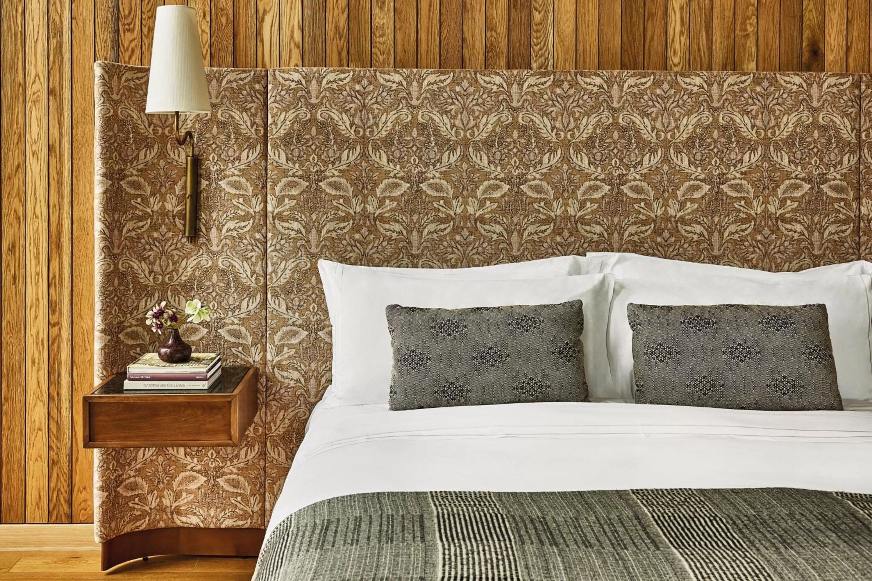 Photo of the whole room, Bed in Austin Proper Hotel, a Member of Design Hotels