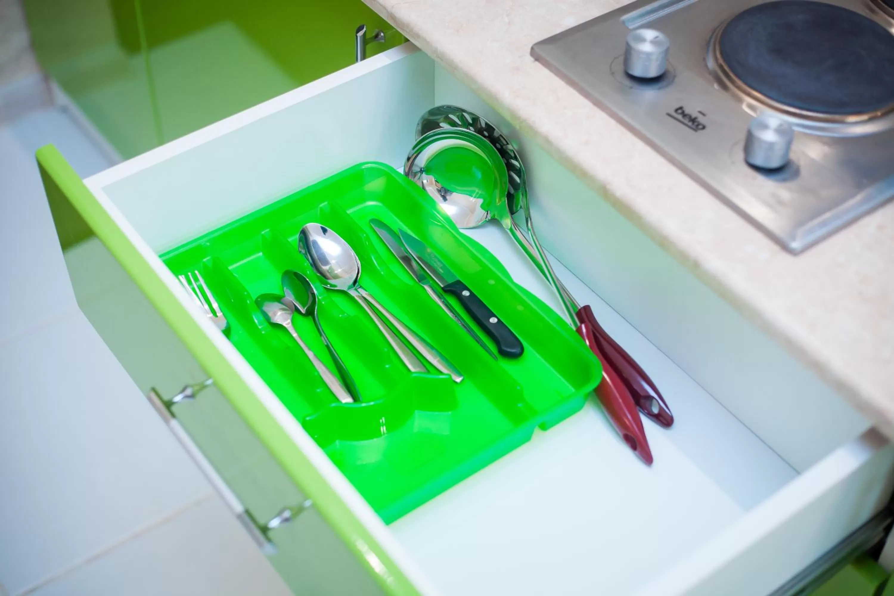 Kitchen/Kitchenette in Bon Mary Hotel