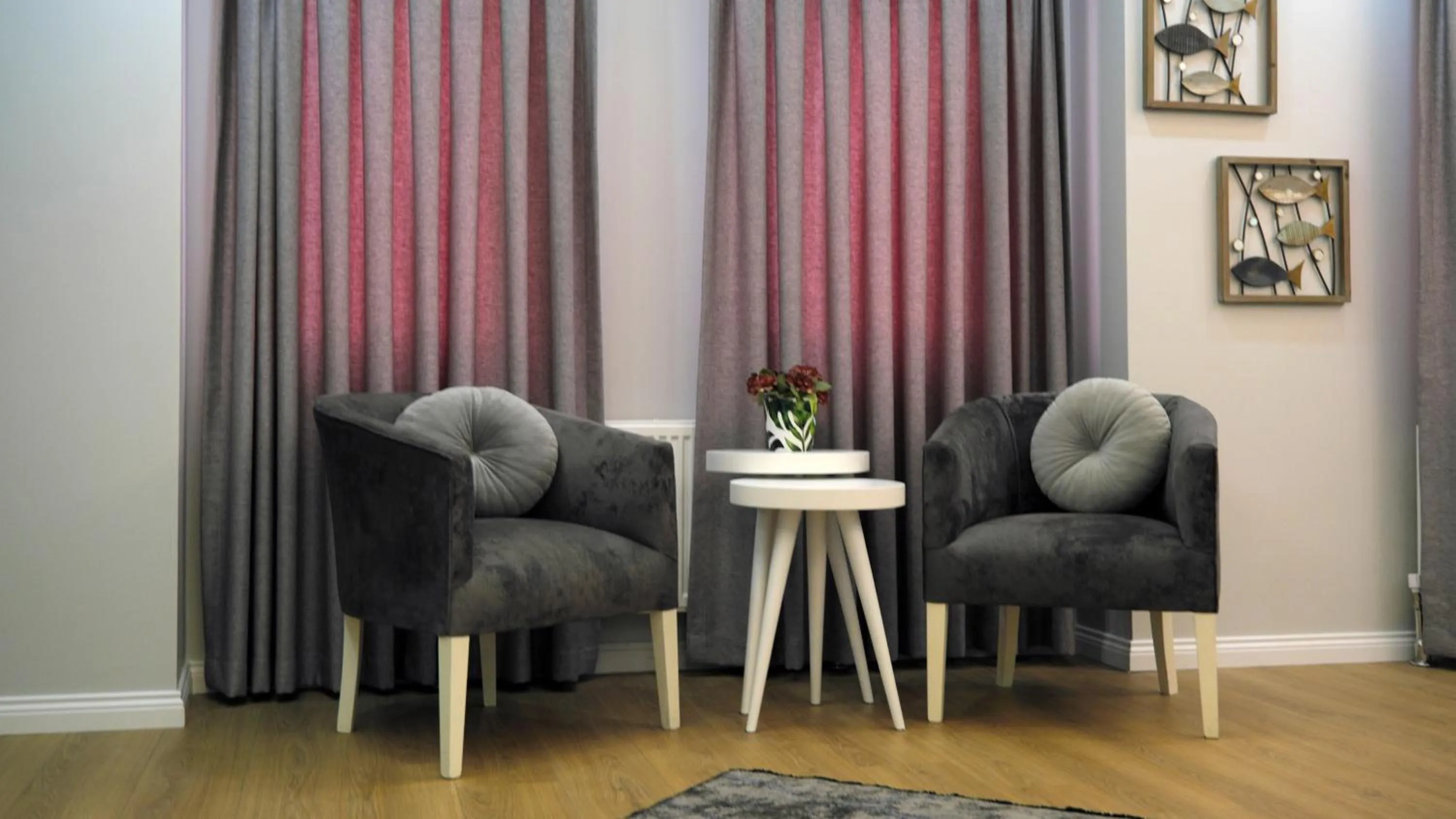 Living room in MyKent Hotel