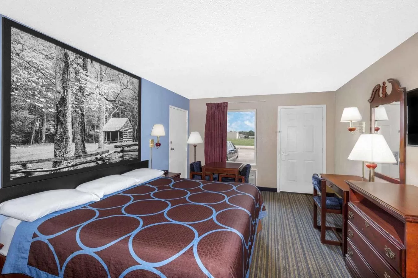 Bedroom, Bed in Super 8 by Wyndham Whiteville