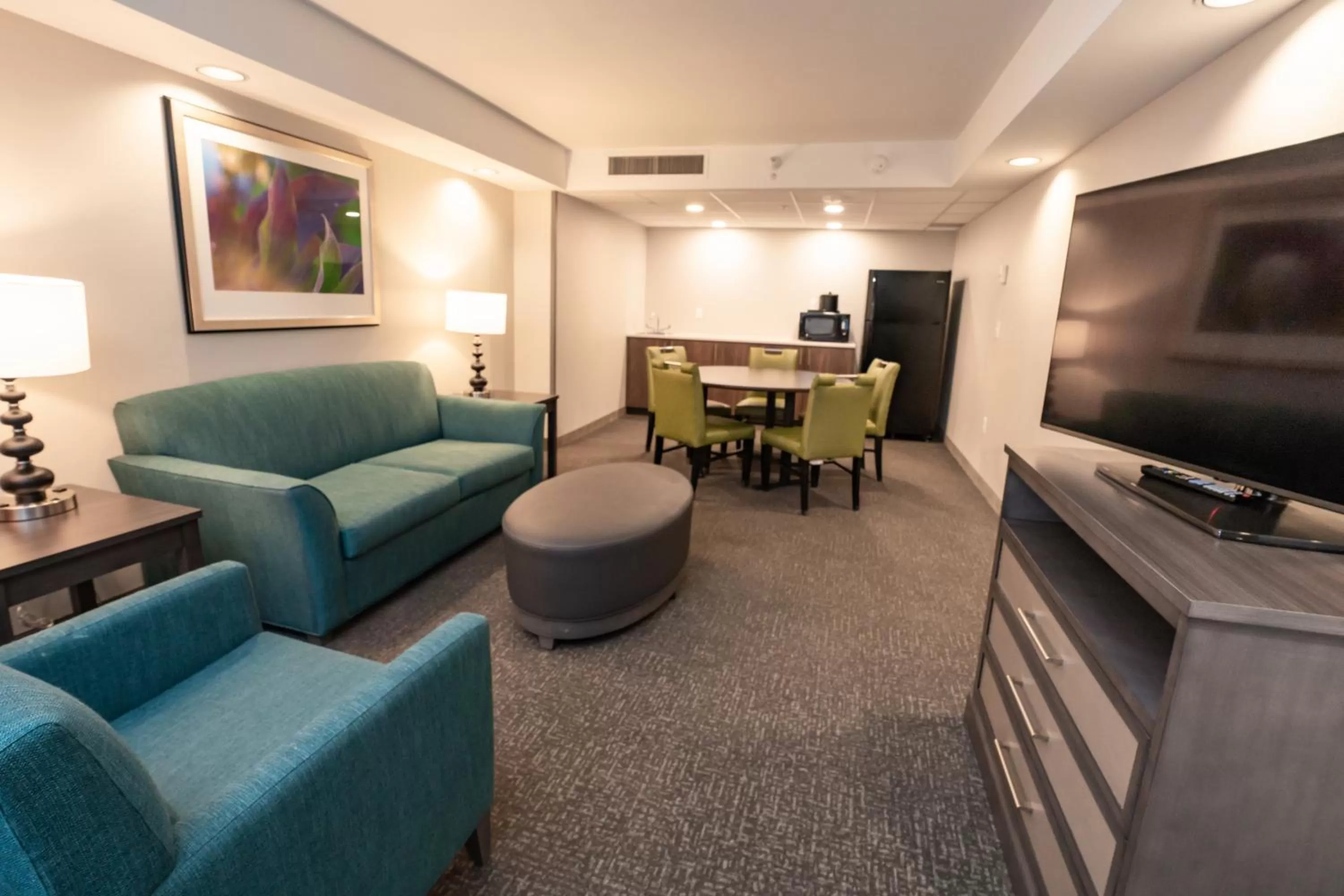 Photo of the whole room in Holiday Inn Kearney by IHG