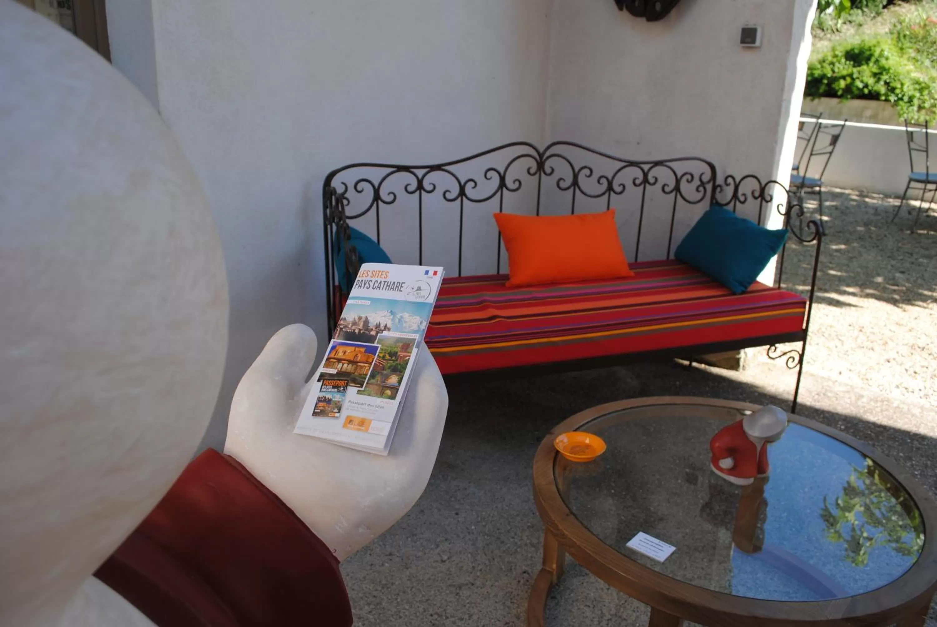 Patio, Seating Area in Chambres d'hôtes & Spa le Relais de la Cavayere