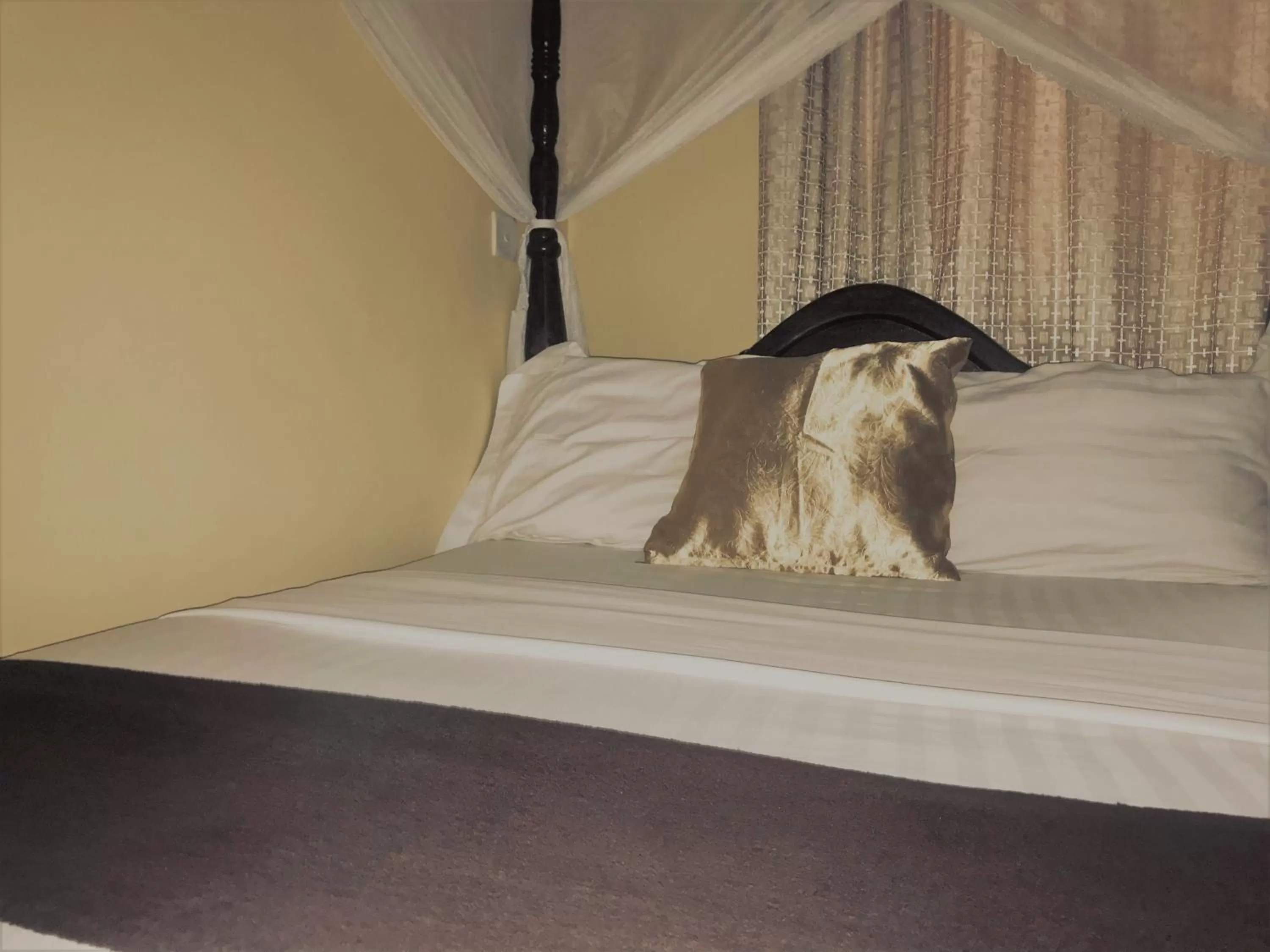 Bedroom, Bed in Transit Airport B&B