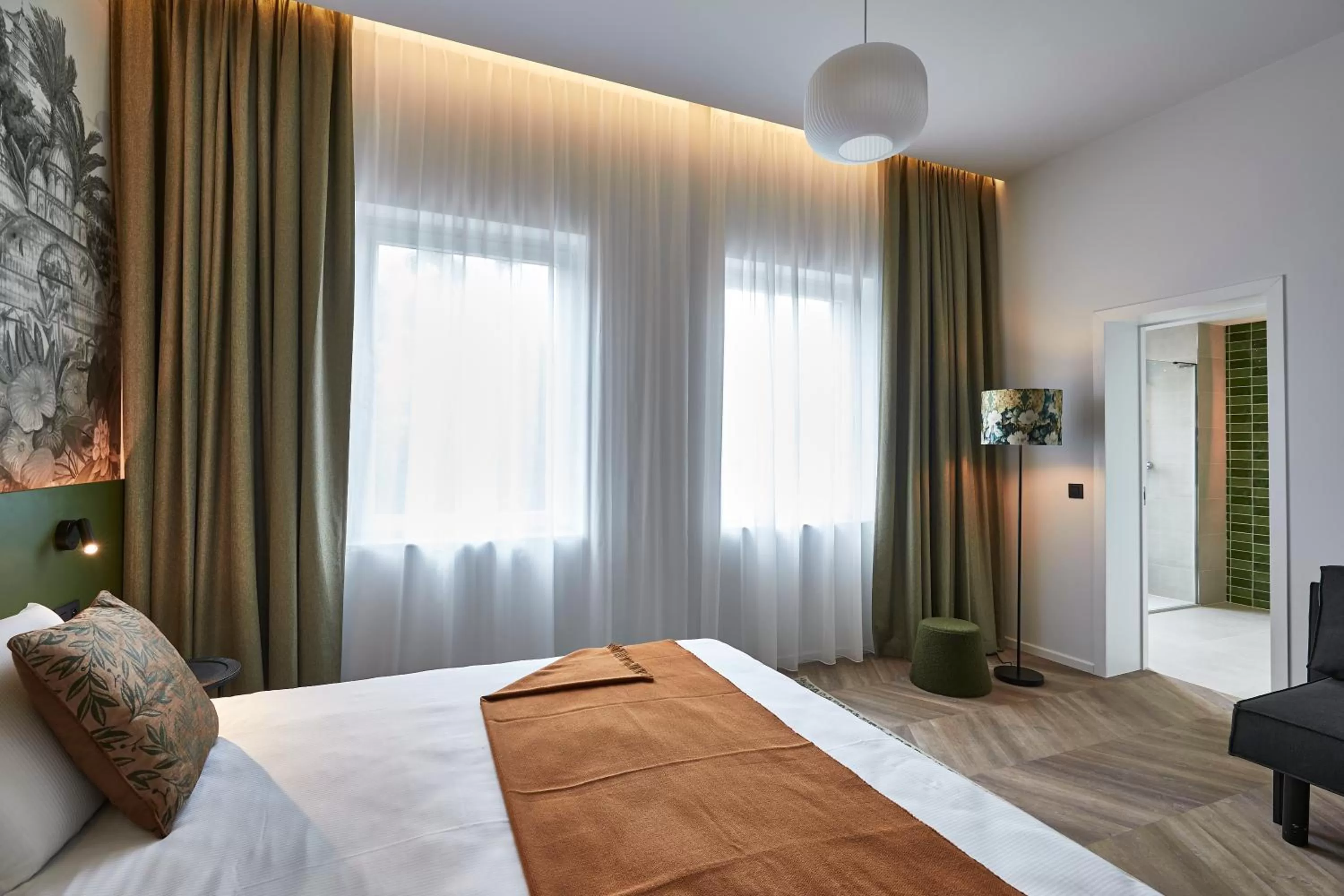 Bedroom, Bed in Urban Yard Hotel