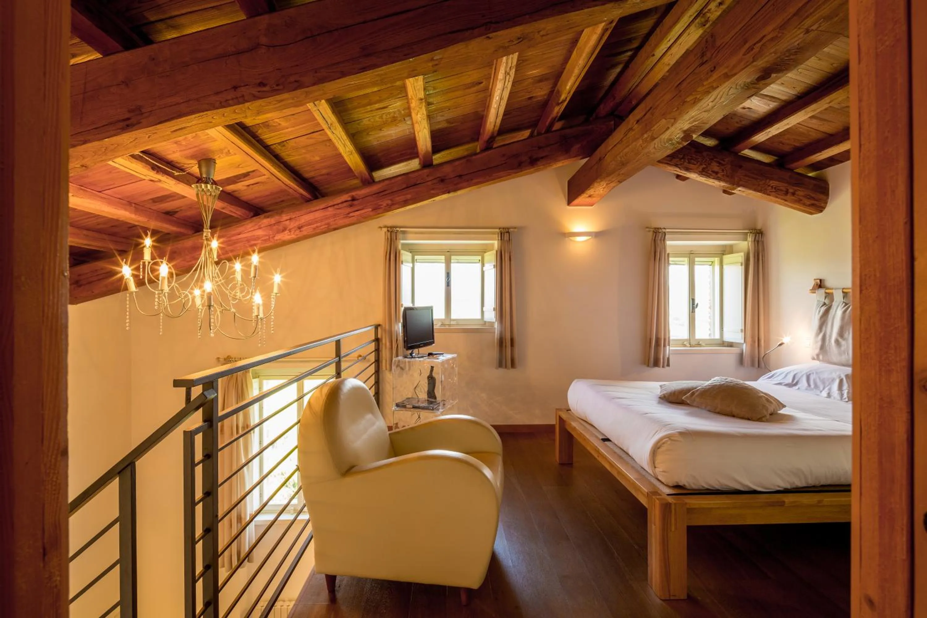 Bed in Roccafiore Wine Resort & Spa