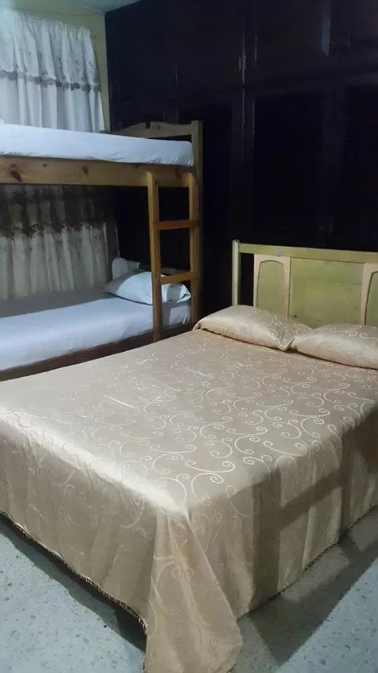 Bed in Tamarindo Hostel