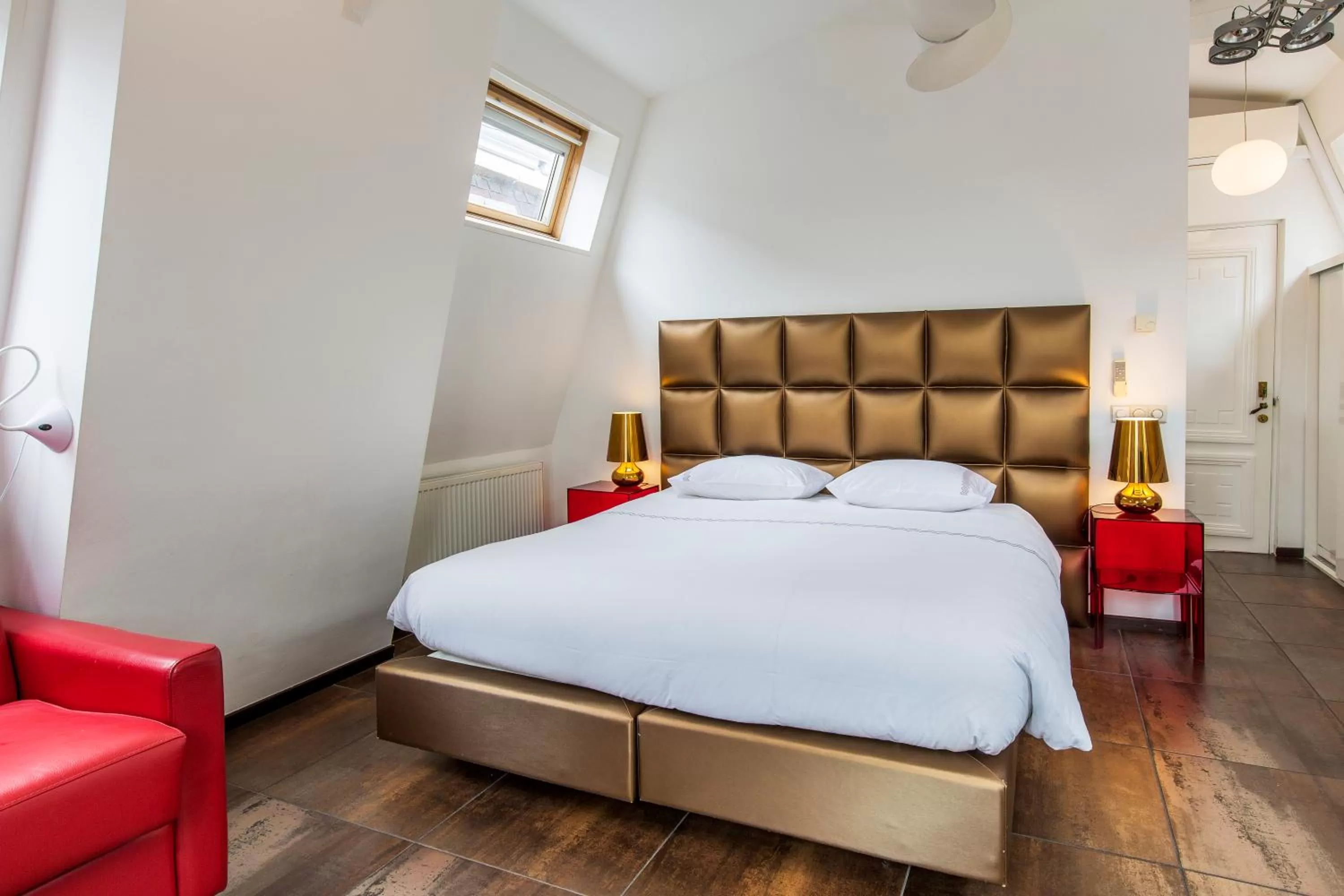 Bed in Amstel Corner Hotel