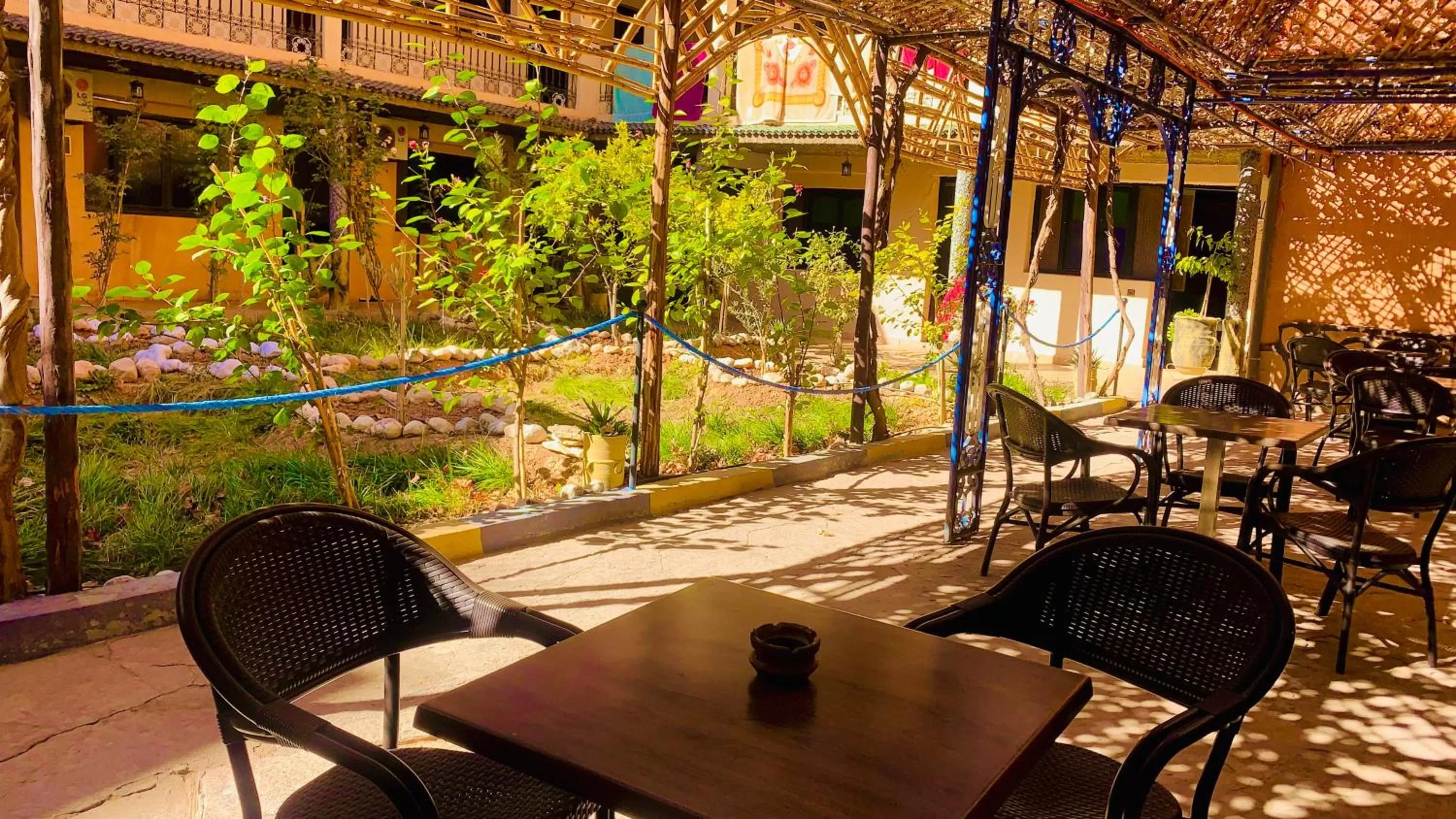 Garden in Hotel Restaurant La Kasbah