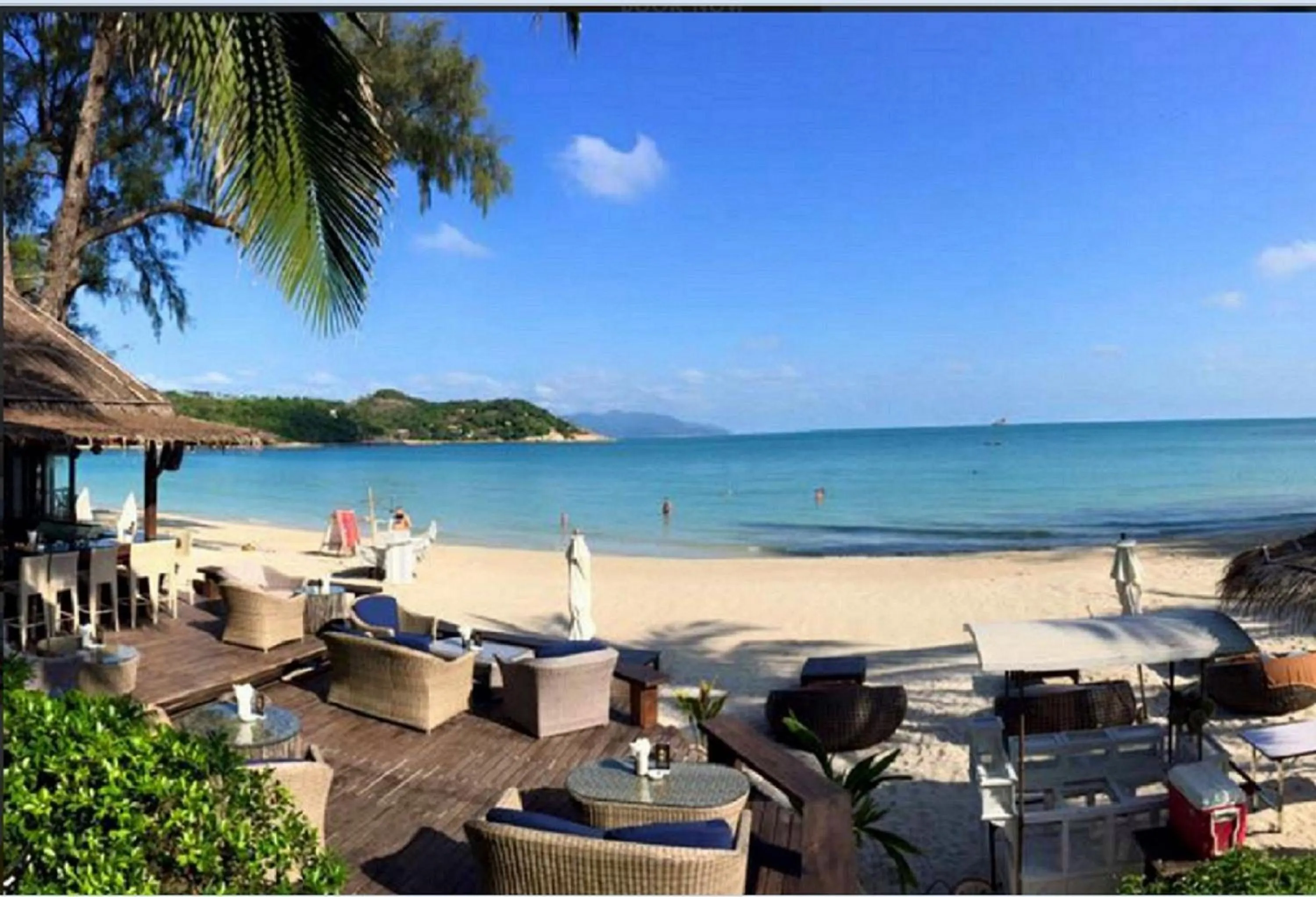 Lounge or bar in Royal Muang Samui Villas