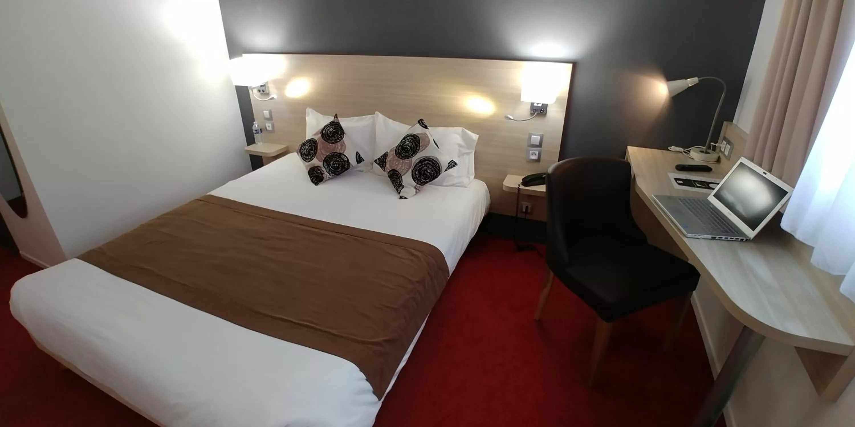 Bedroom, Bed in Logis Hotel Altina