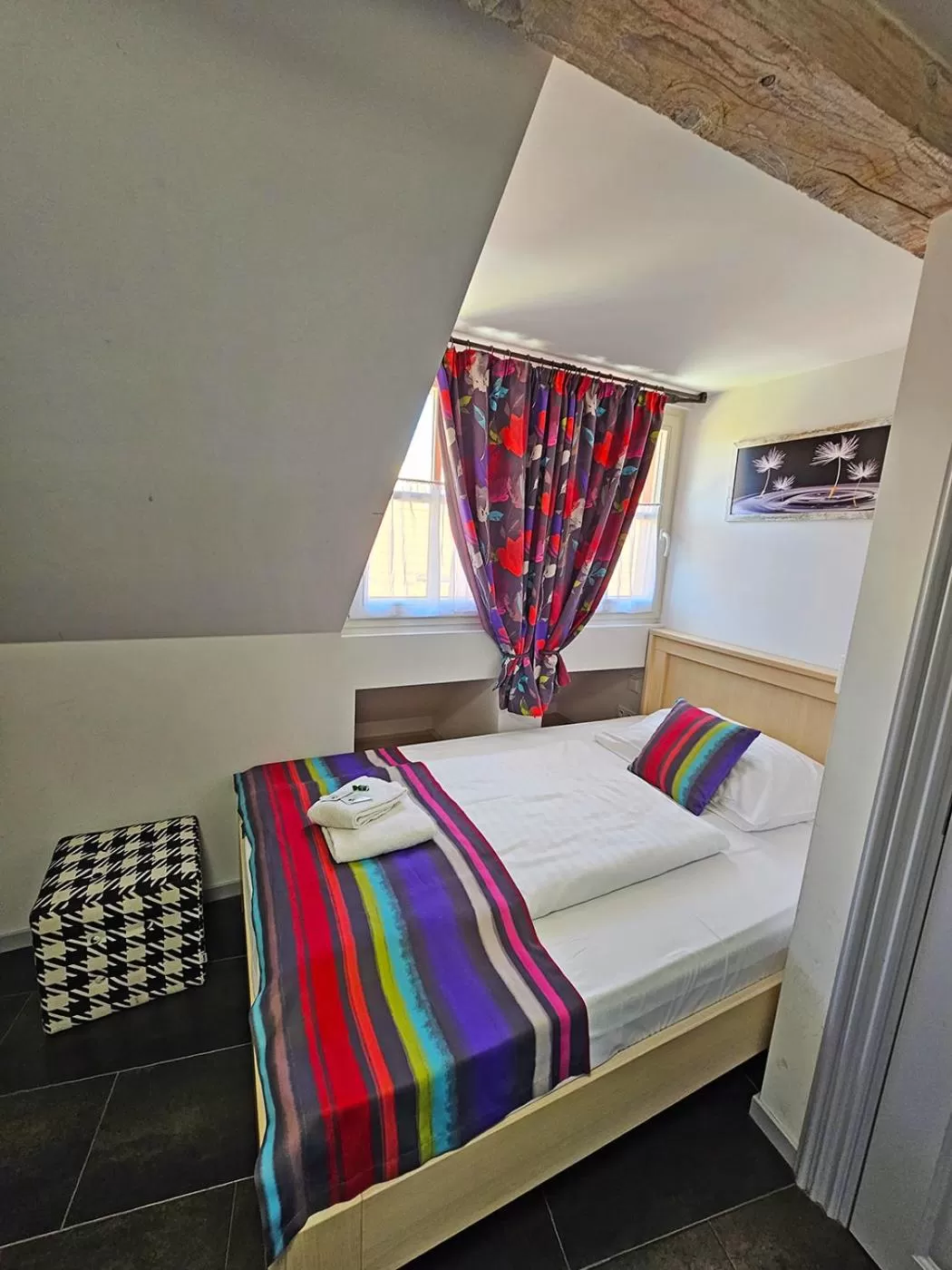 Bed in Historic Centre Residence