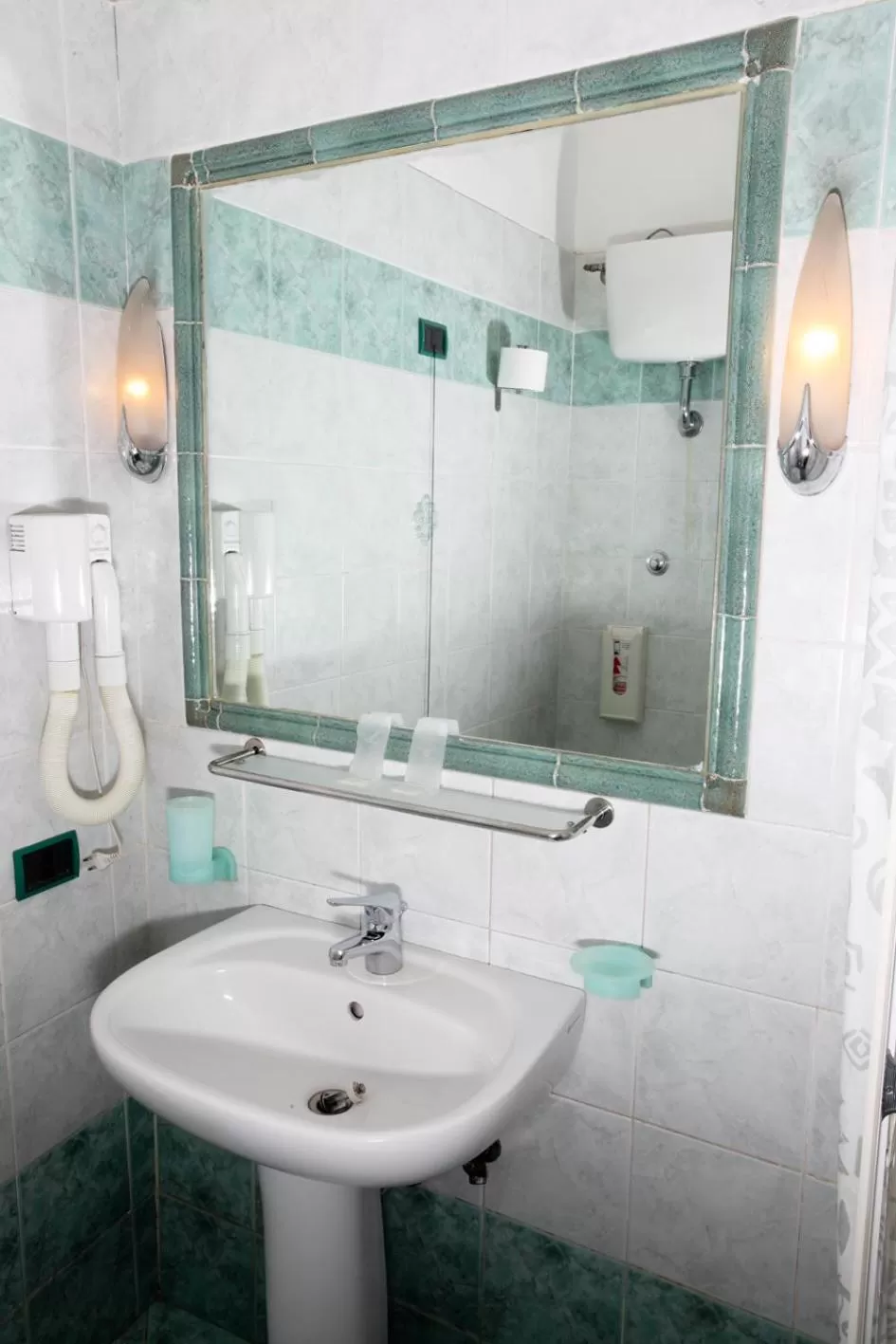 Bathroom in Hotel Nardizzi Americana