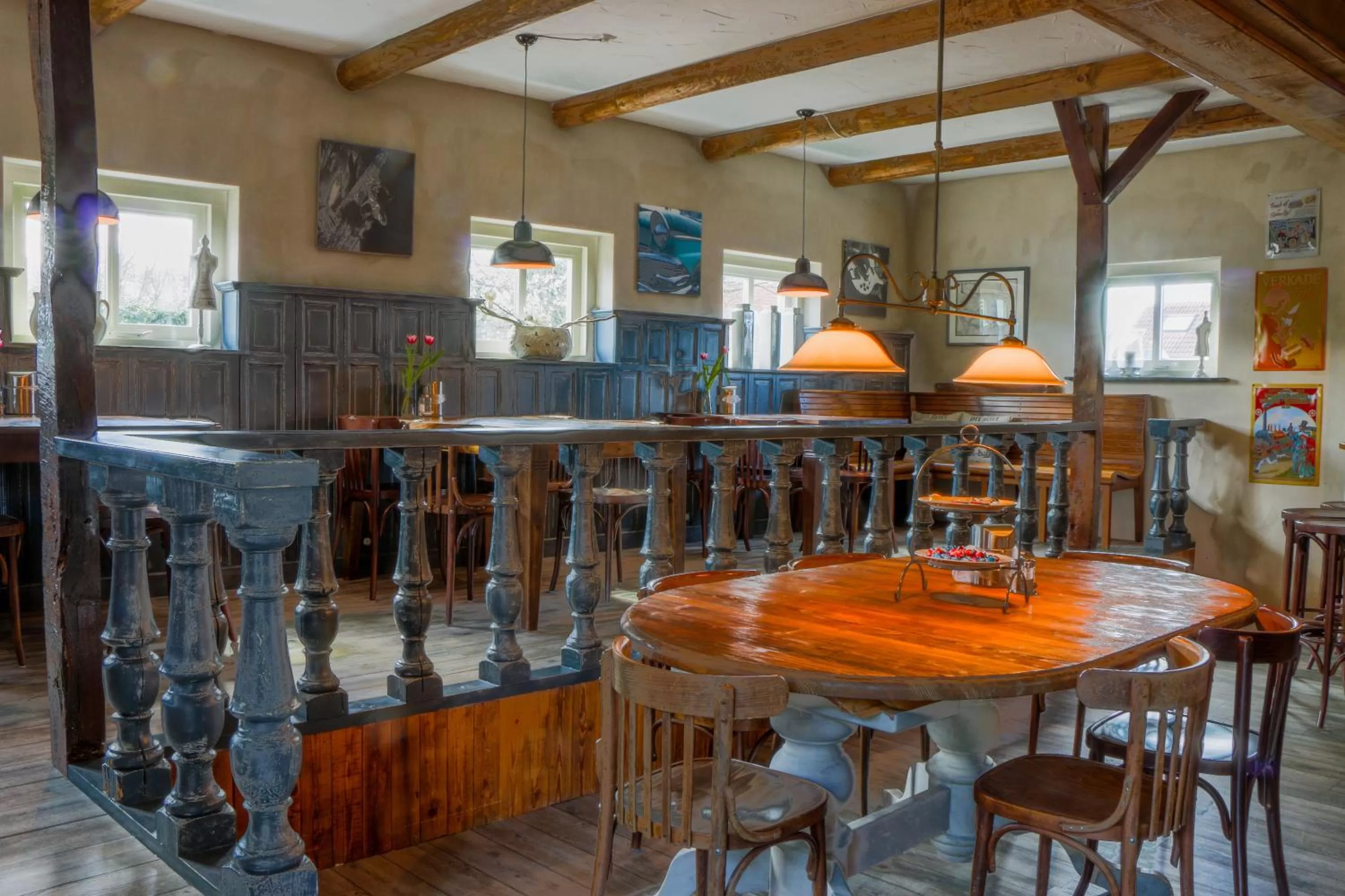 Communal lounge/ TV room in Oostmolenhoeve B&B