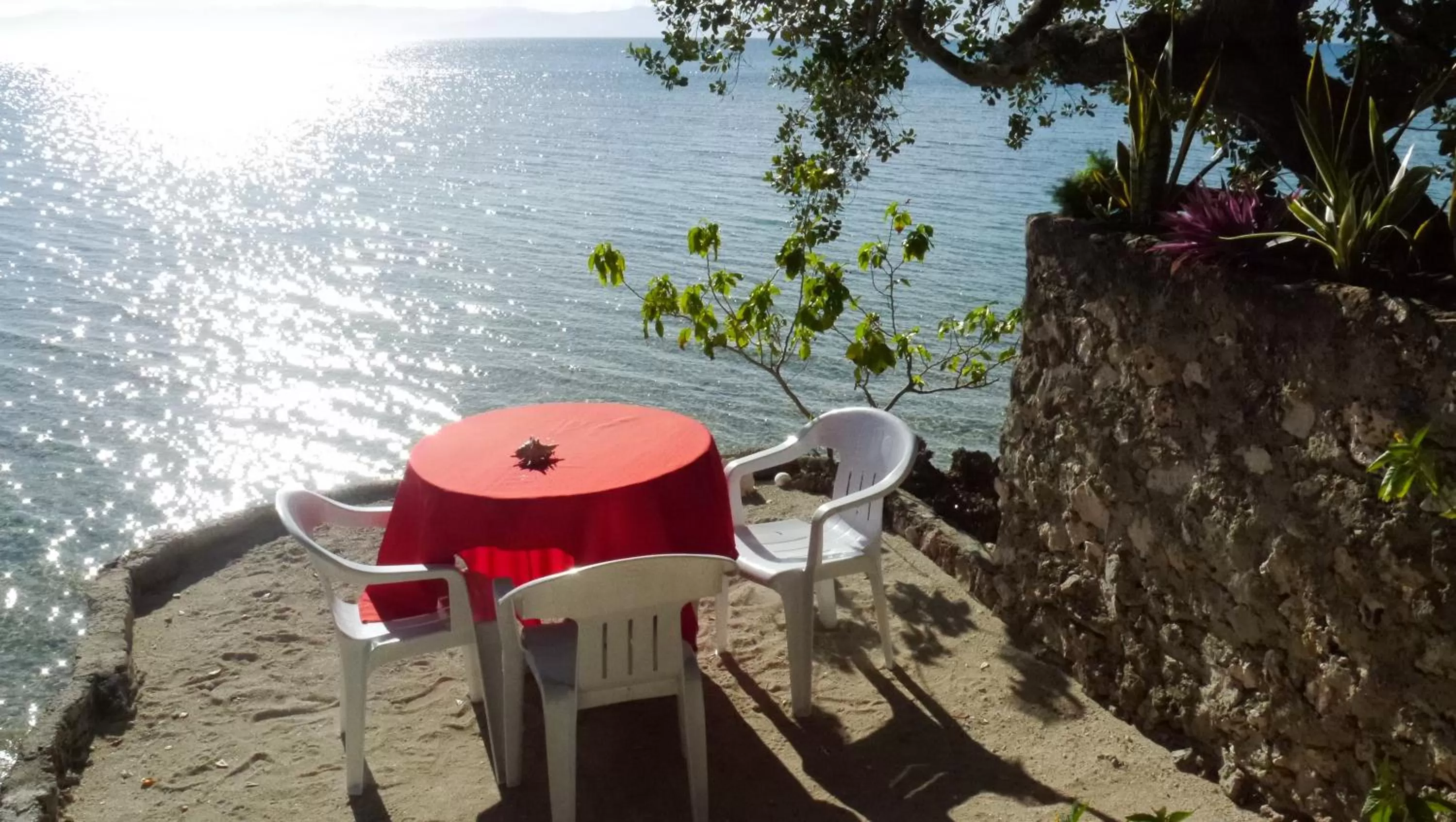Balcony/Terrace in Moalboal T Breeze Coastal Resort