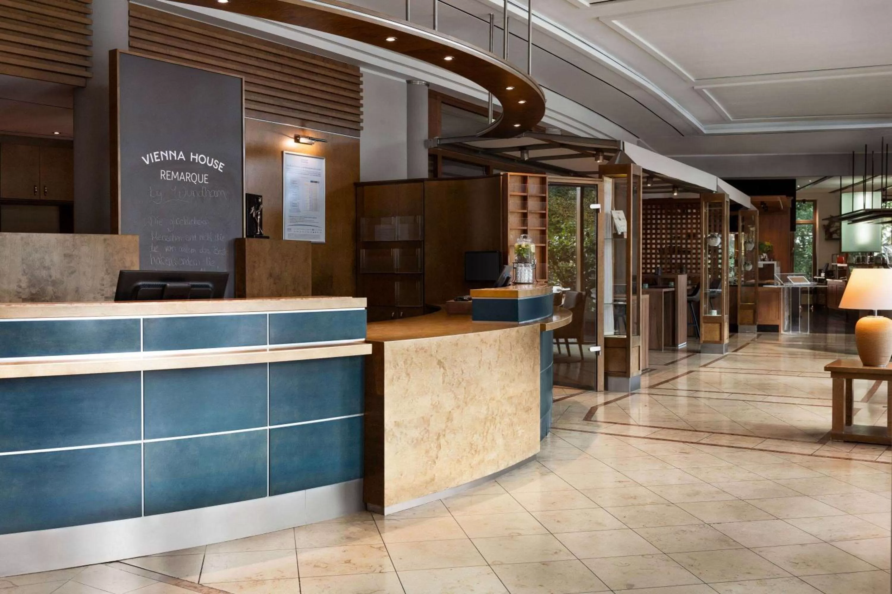 Lobby or reception in Vienna House by Wyndham Remarque Osnabrück