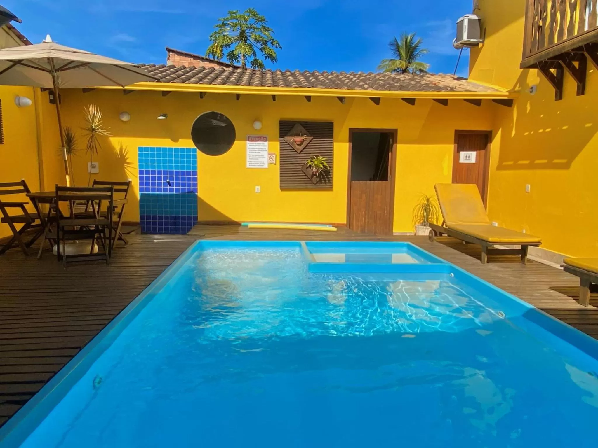 Pool view in Pousada Maravilha de Paraty