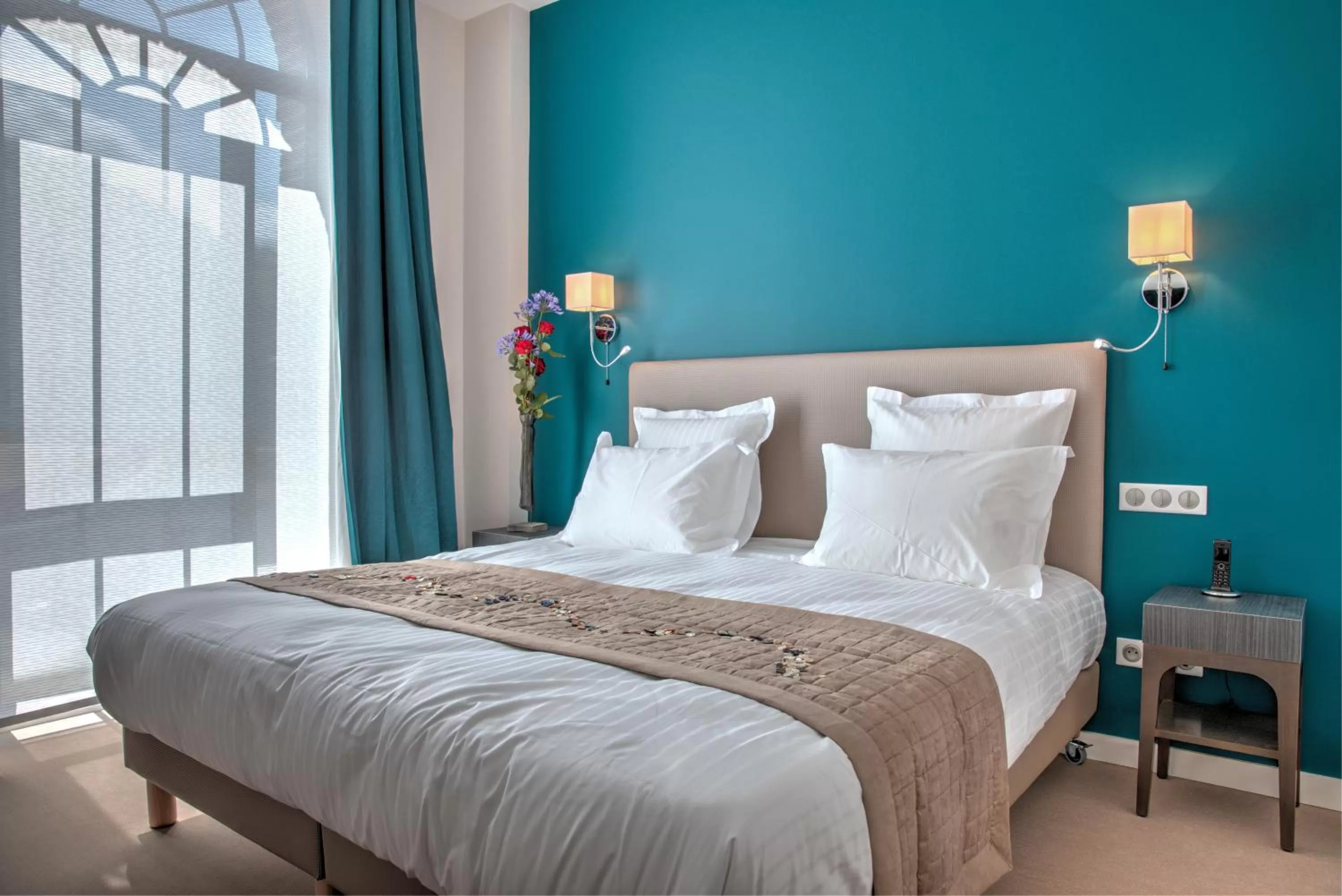 Bedroom, Bed in Hôtel de la Tabletterie