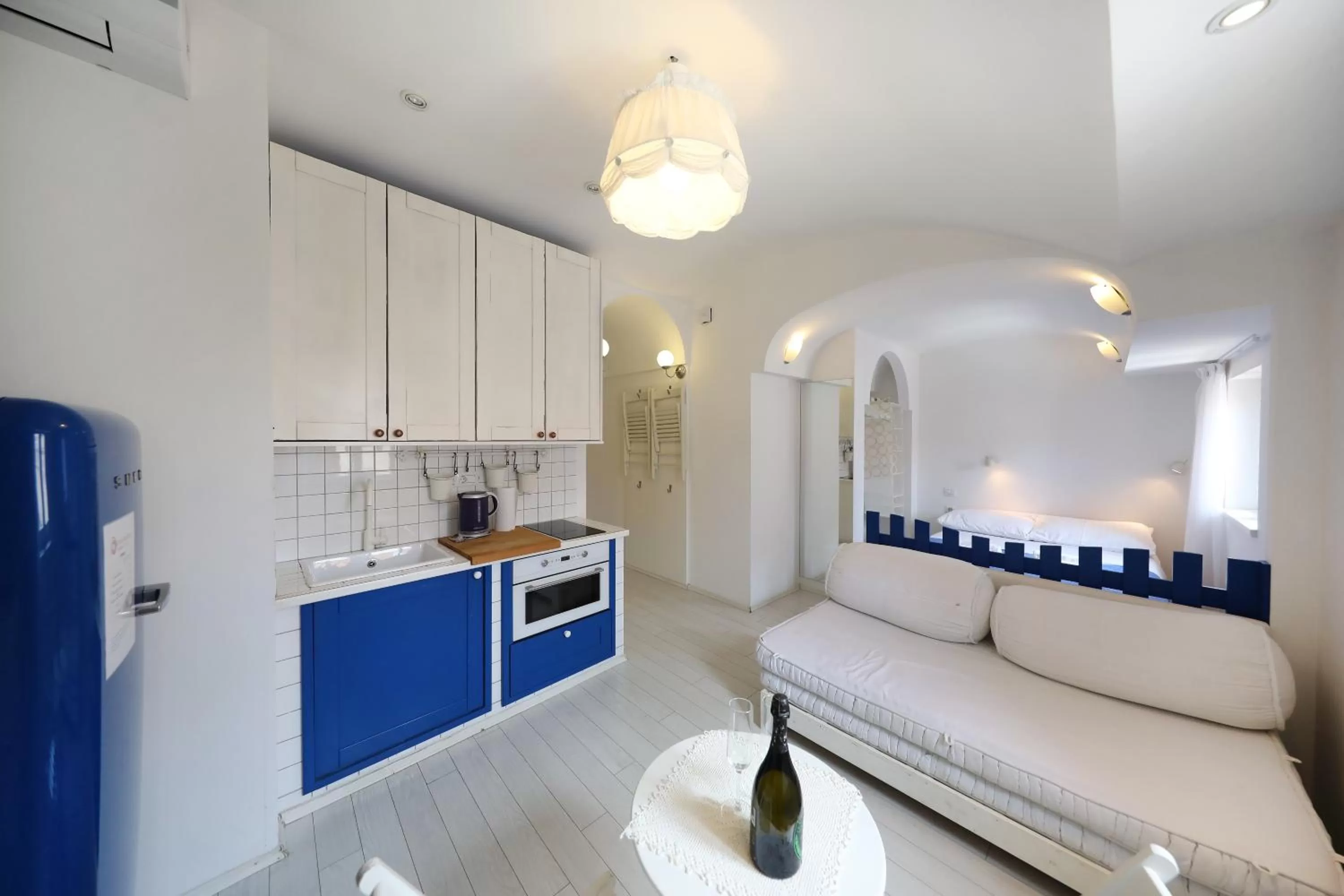 Bed in Central Apartments Integrated Hotel