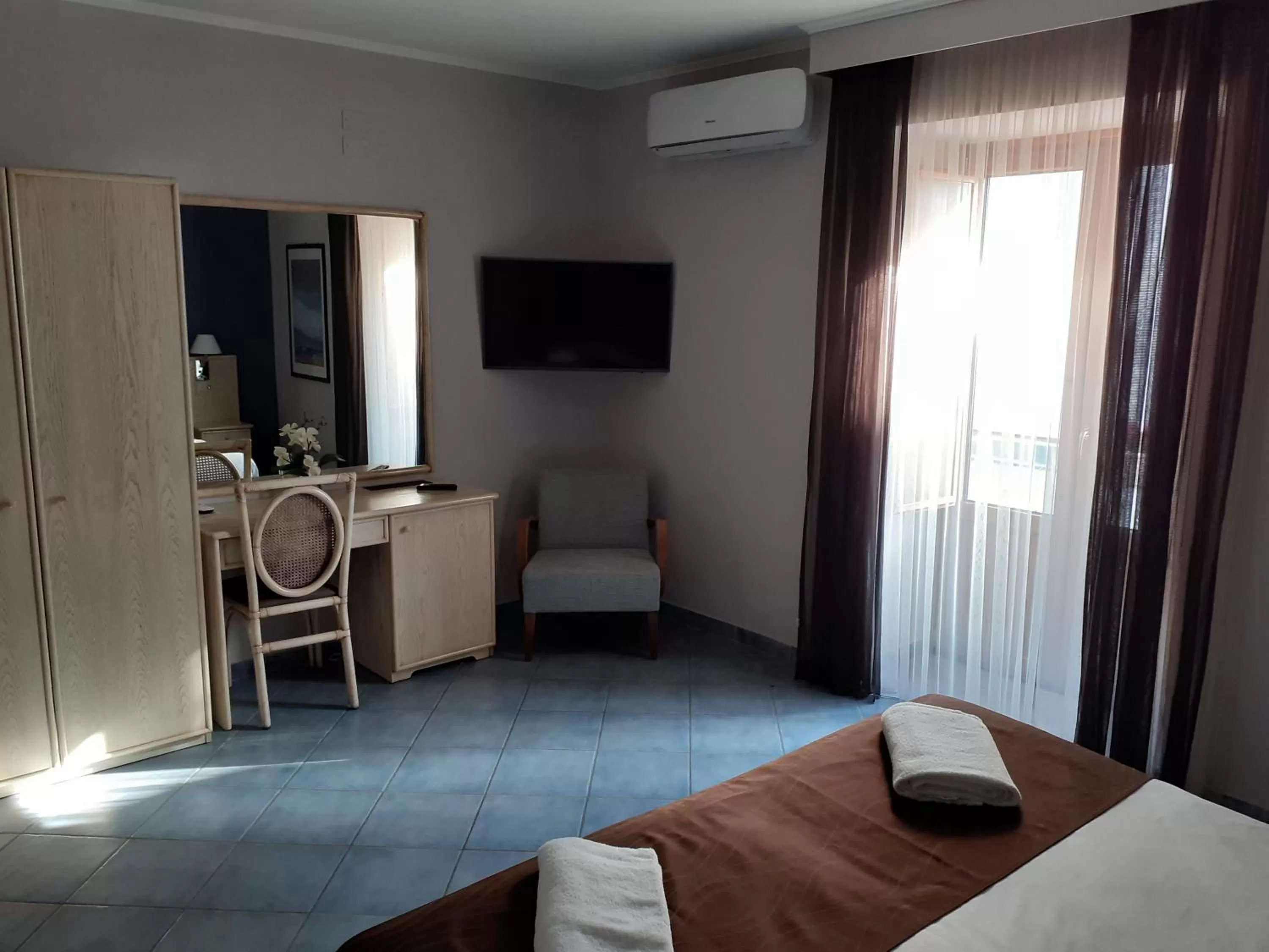 Bed in Hotel Soleluna