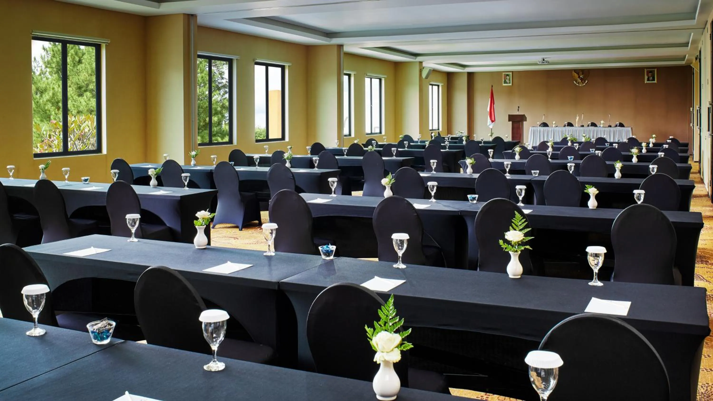 Meeting/conference room in eL Hotel Malang