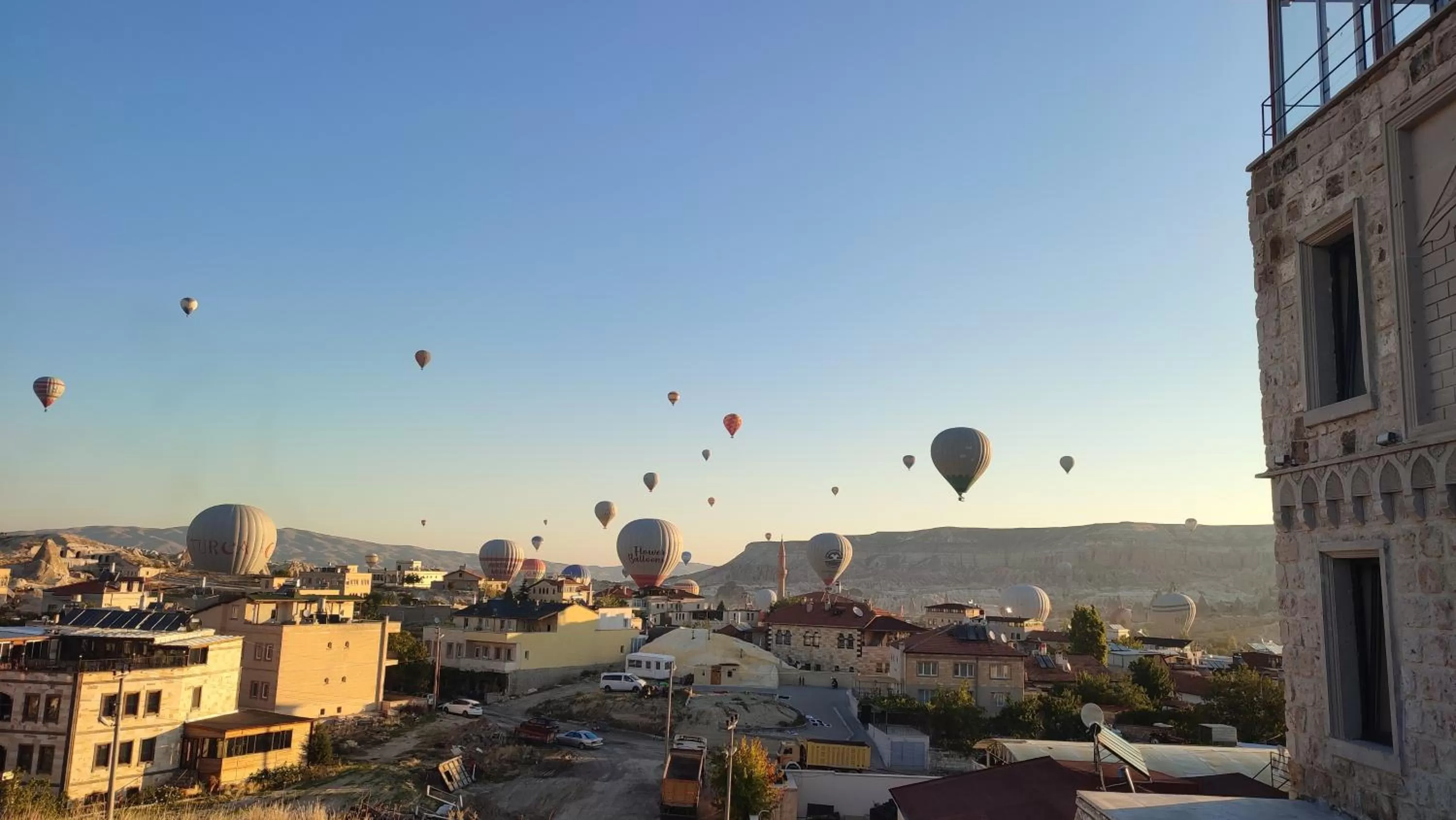 Balcony/Terrace in Balloon View Hotel