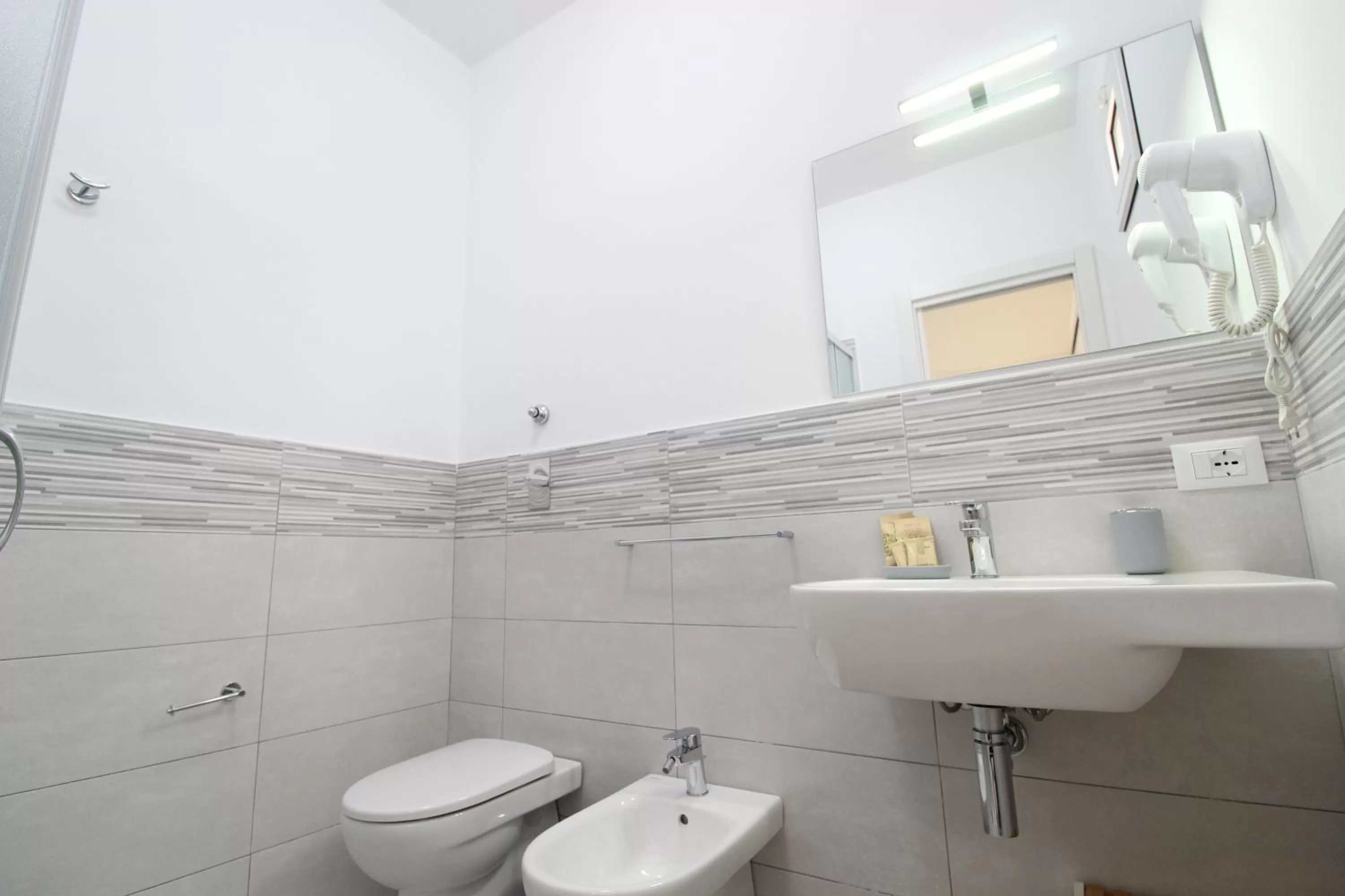 Shower, Bathroom in BED & BREAKFAST VAL di ERICE