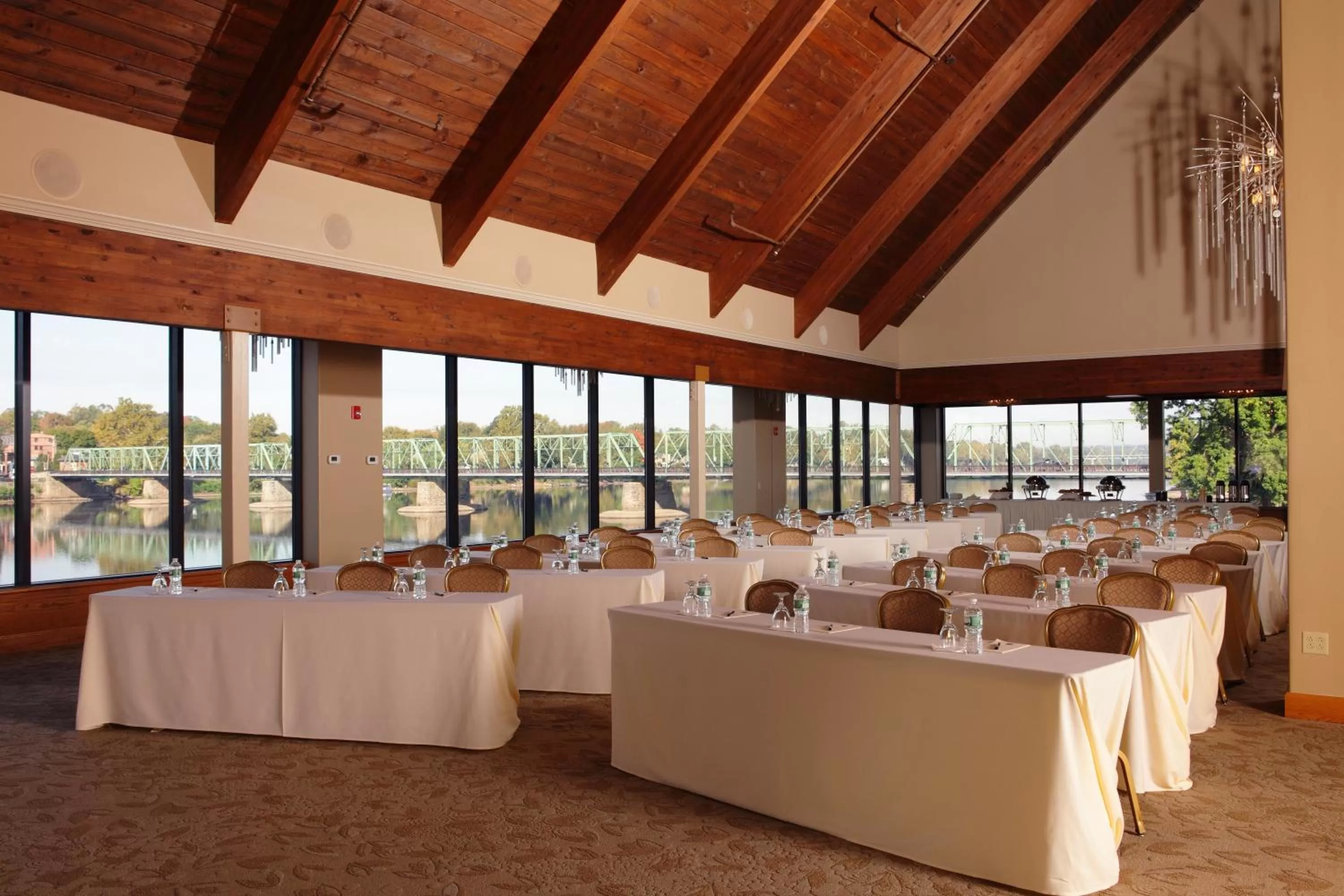 Banquet/Function facilities in Lambertville Station Inn