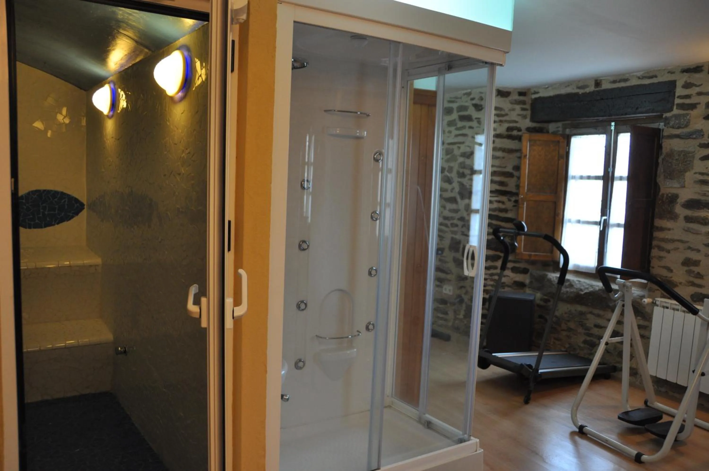 Steam room in Posada Real La Carteria