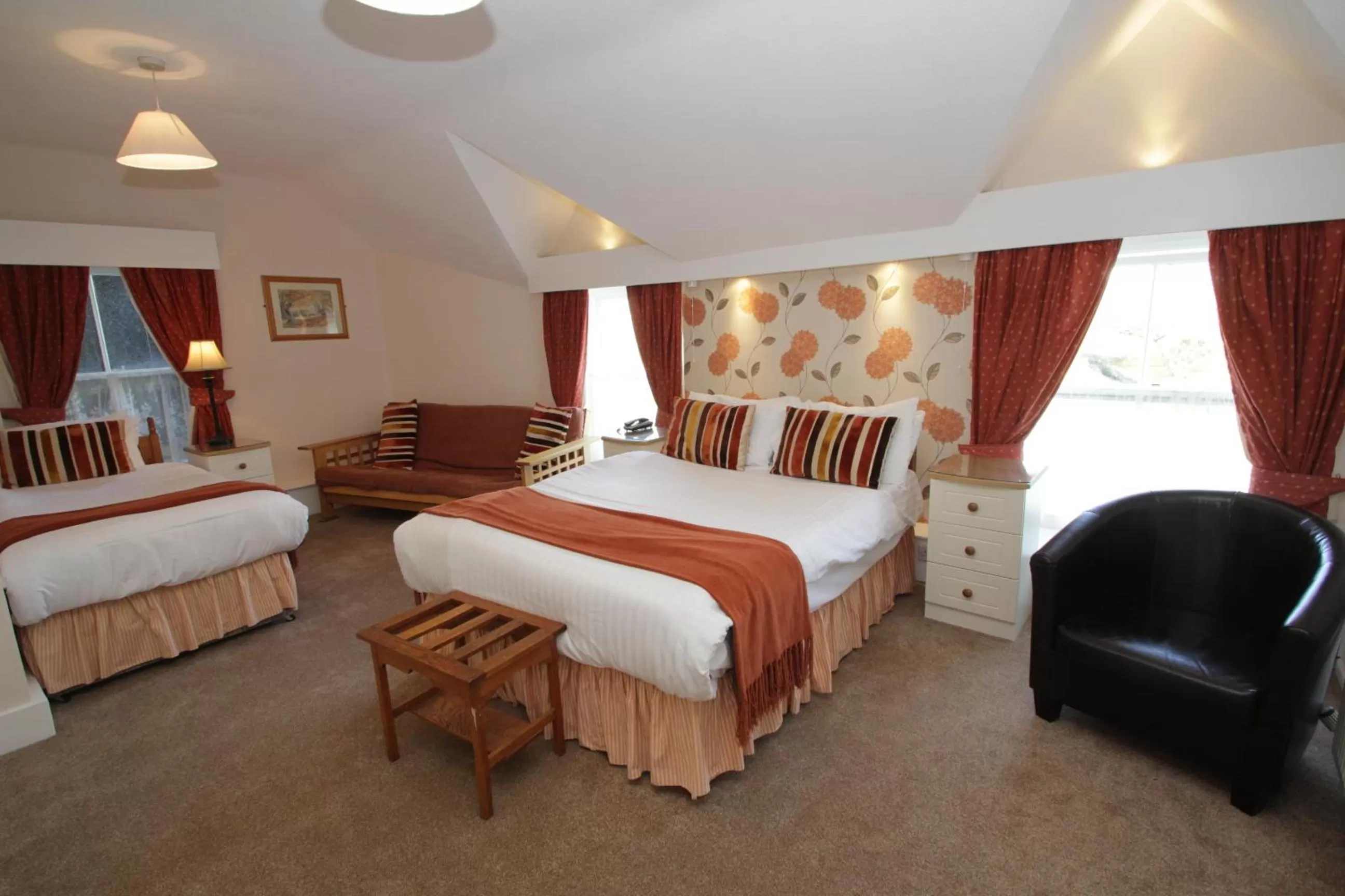 Photo of the whole room, Bed in Lion Hotel & Studio Apartments