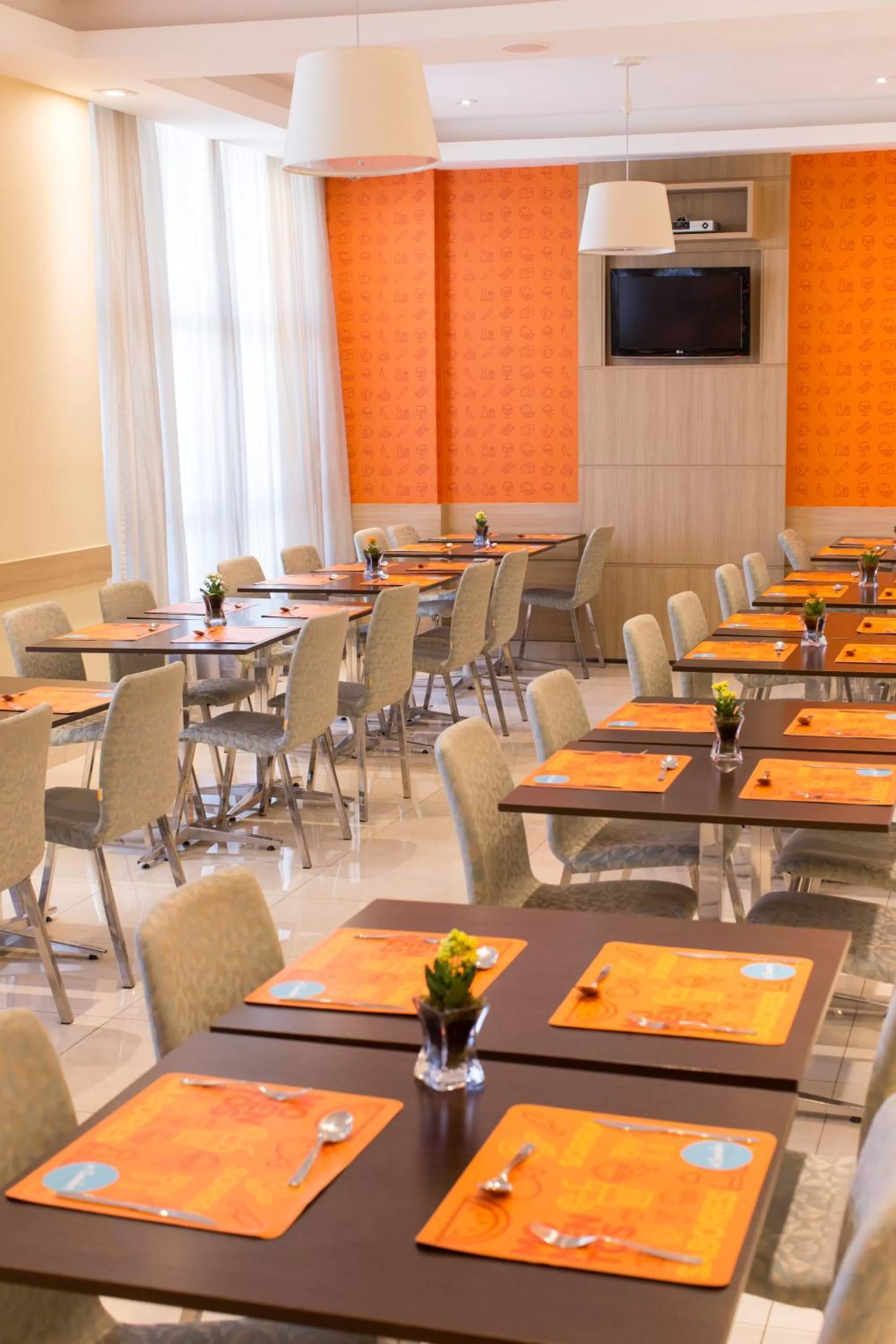 Restaurant/places to eat in Rio Hotel by Bourbon Curitiba