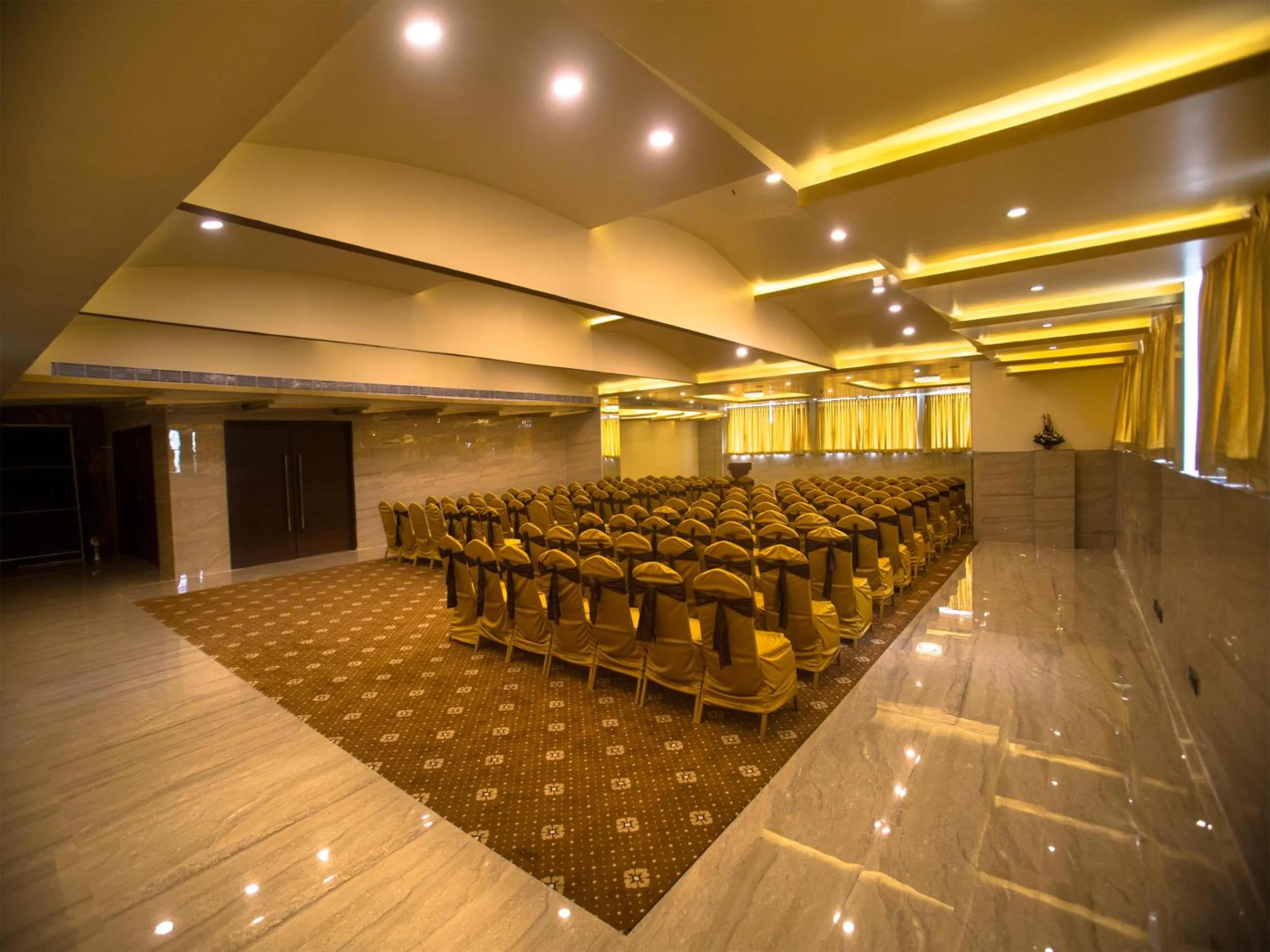 Banquet/Function facilities in ST Parklane Airport Hotel Chennai