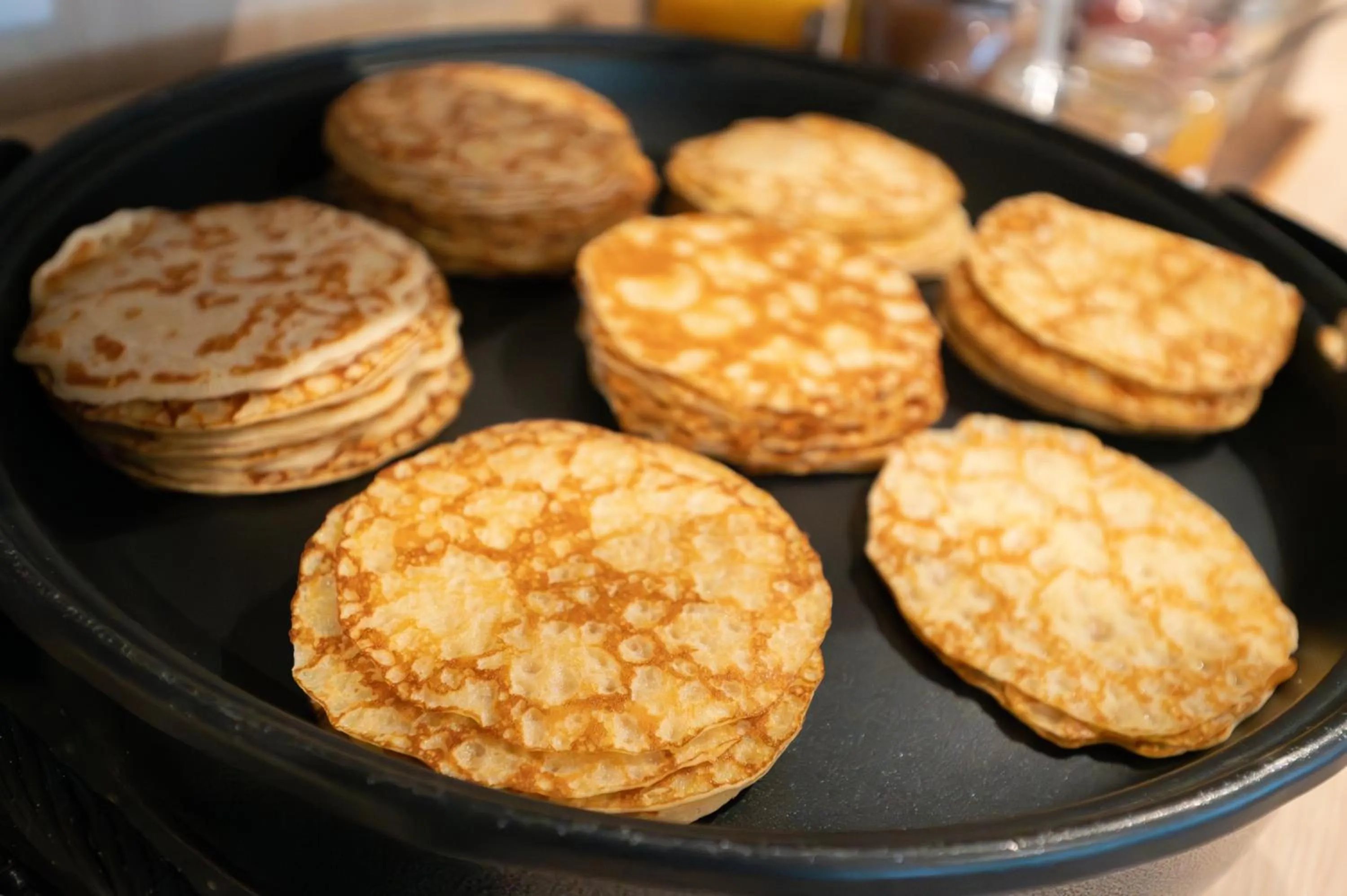 Breakfast in Hôtel & Restaurant des Remparts